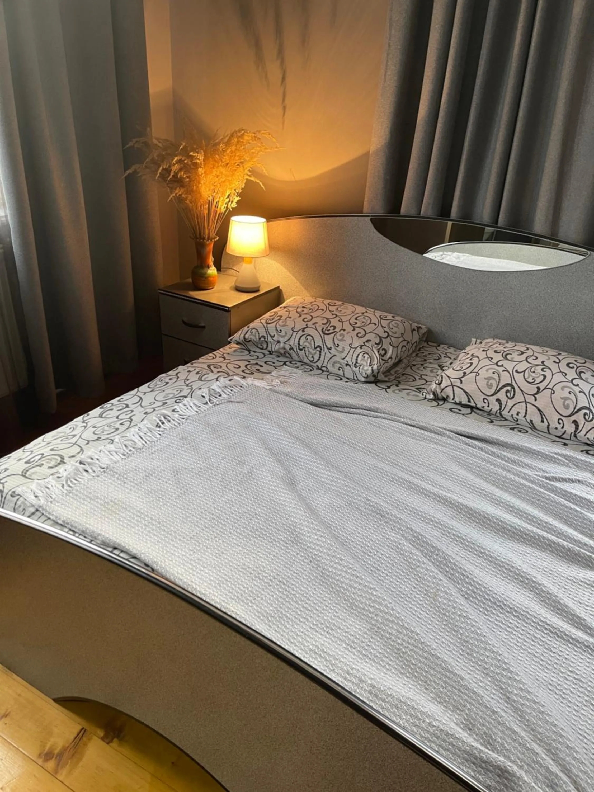 Bed in Sadyba Girske Povitria