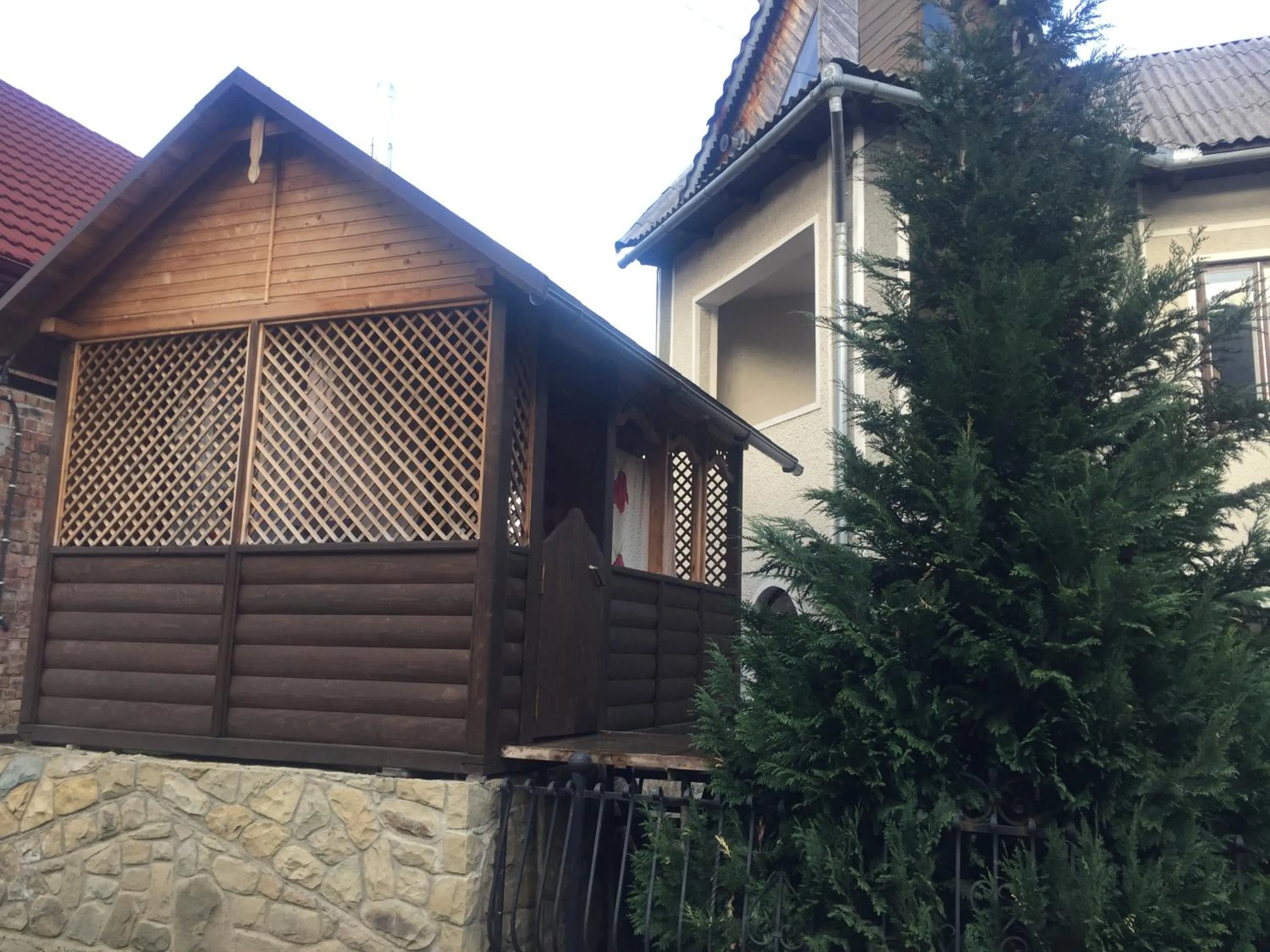 Sadyba Girske Povitria
