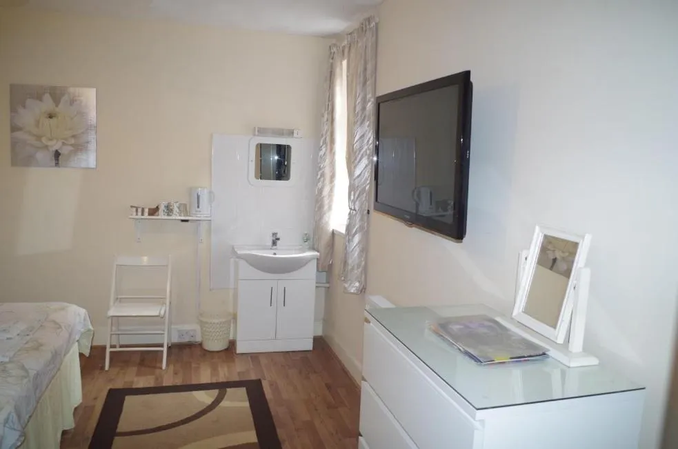 Abbey Lodge Guest House