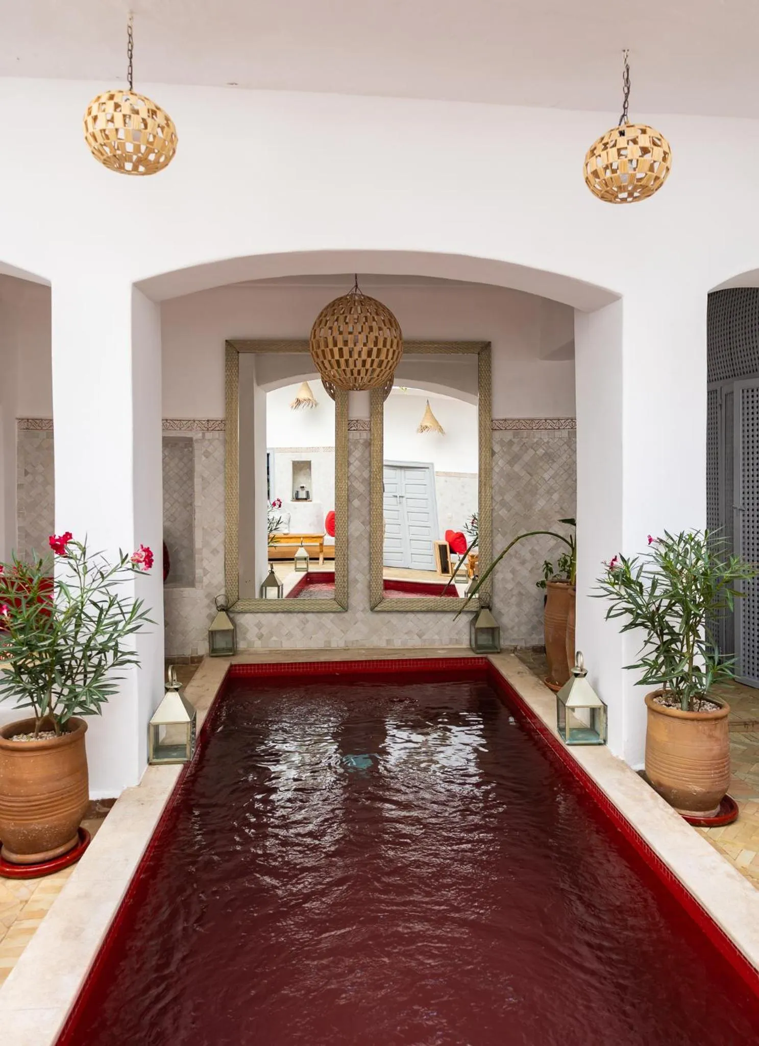 Swimming pool in Riad El Jadide