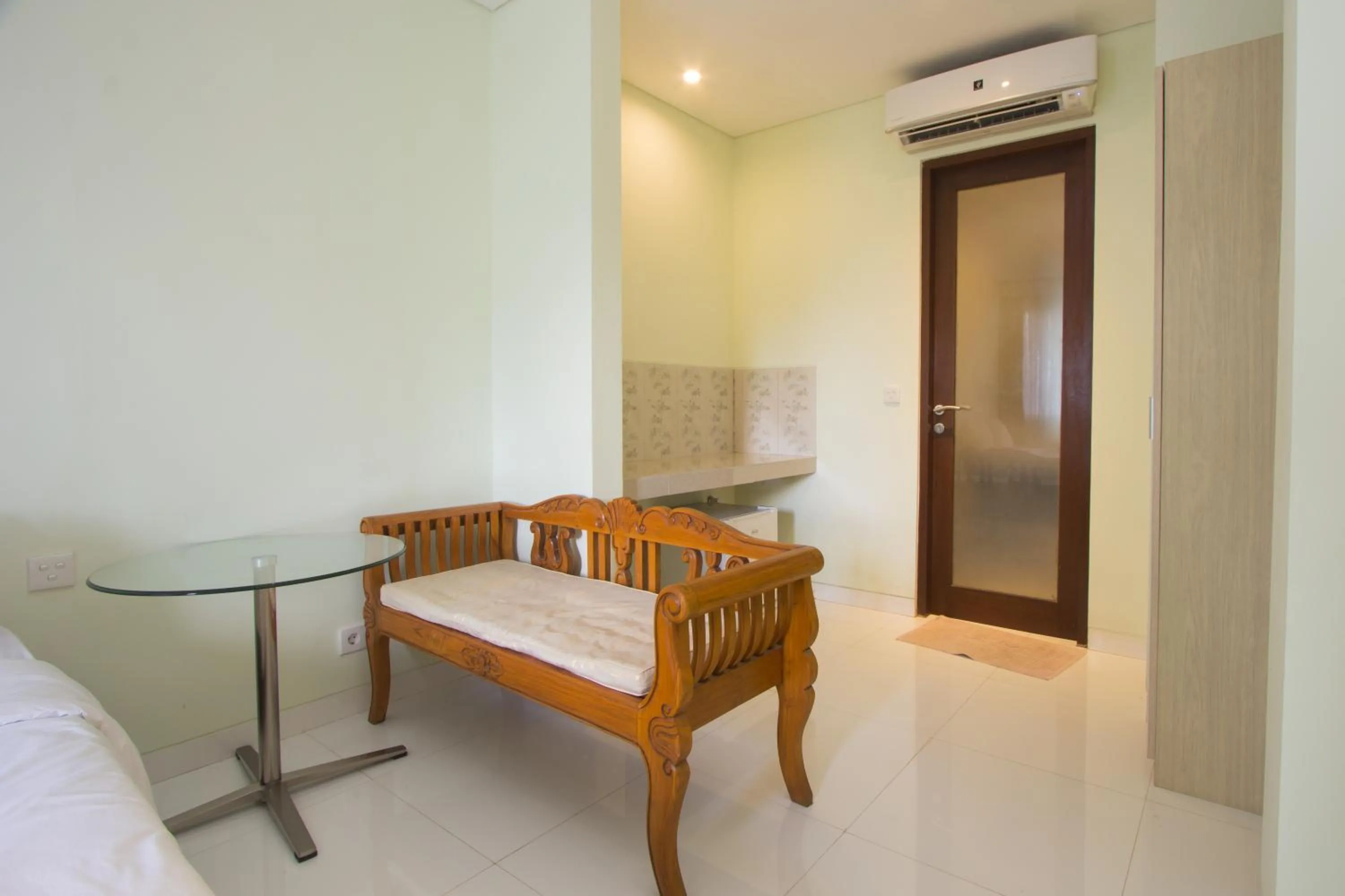 Seating area, Bed in Soraya Apartment Seminyak