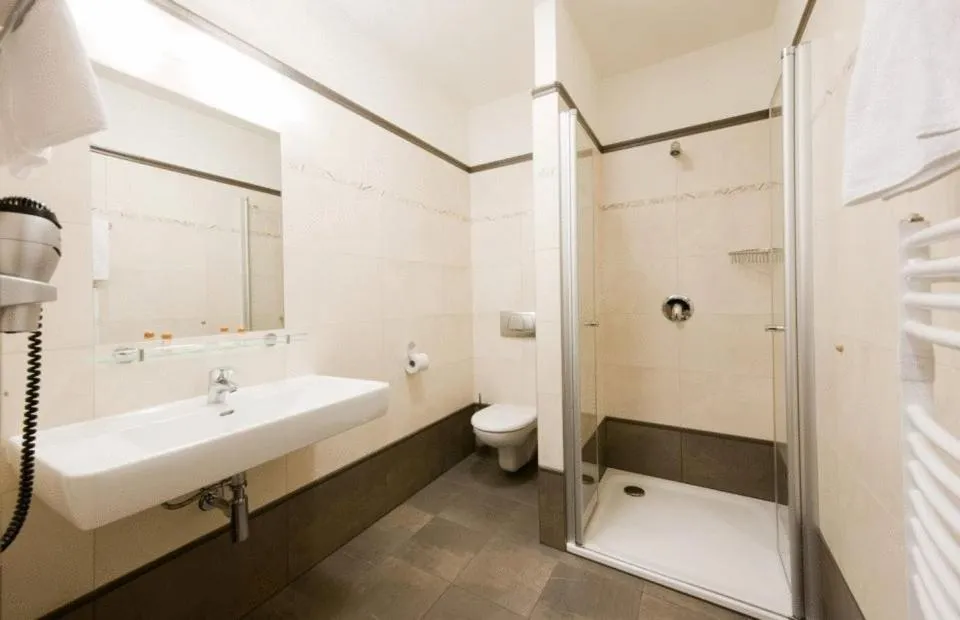 Bathroom in Hotel Mario