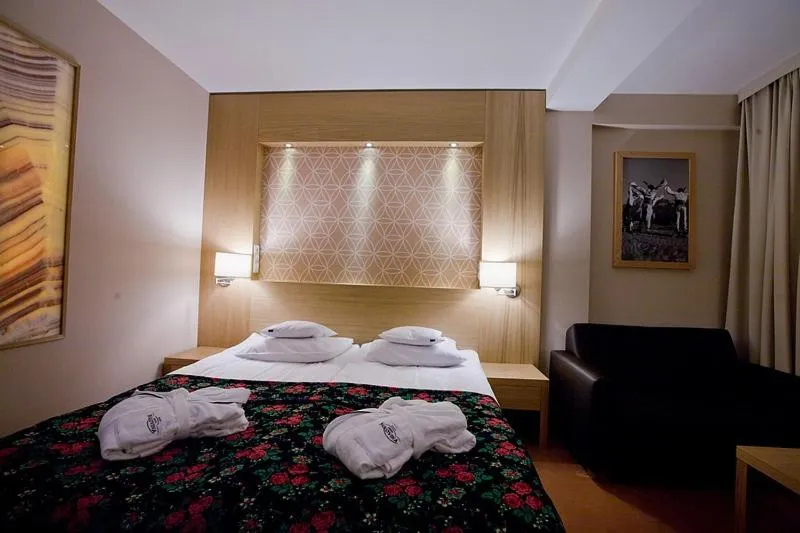 Bed in Hotel BUKOVINA