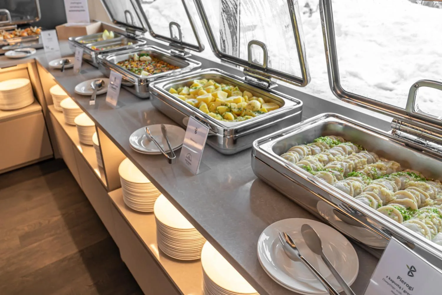 Restaurant/places to eat in Hotel BUKOVINA