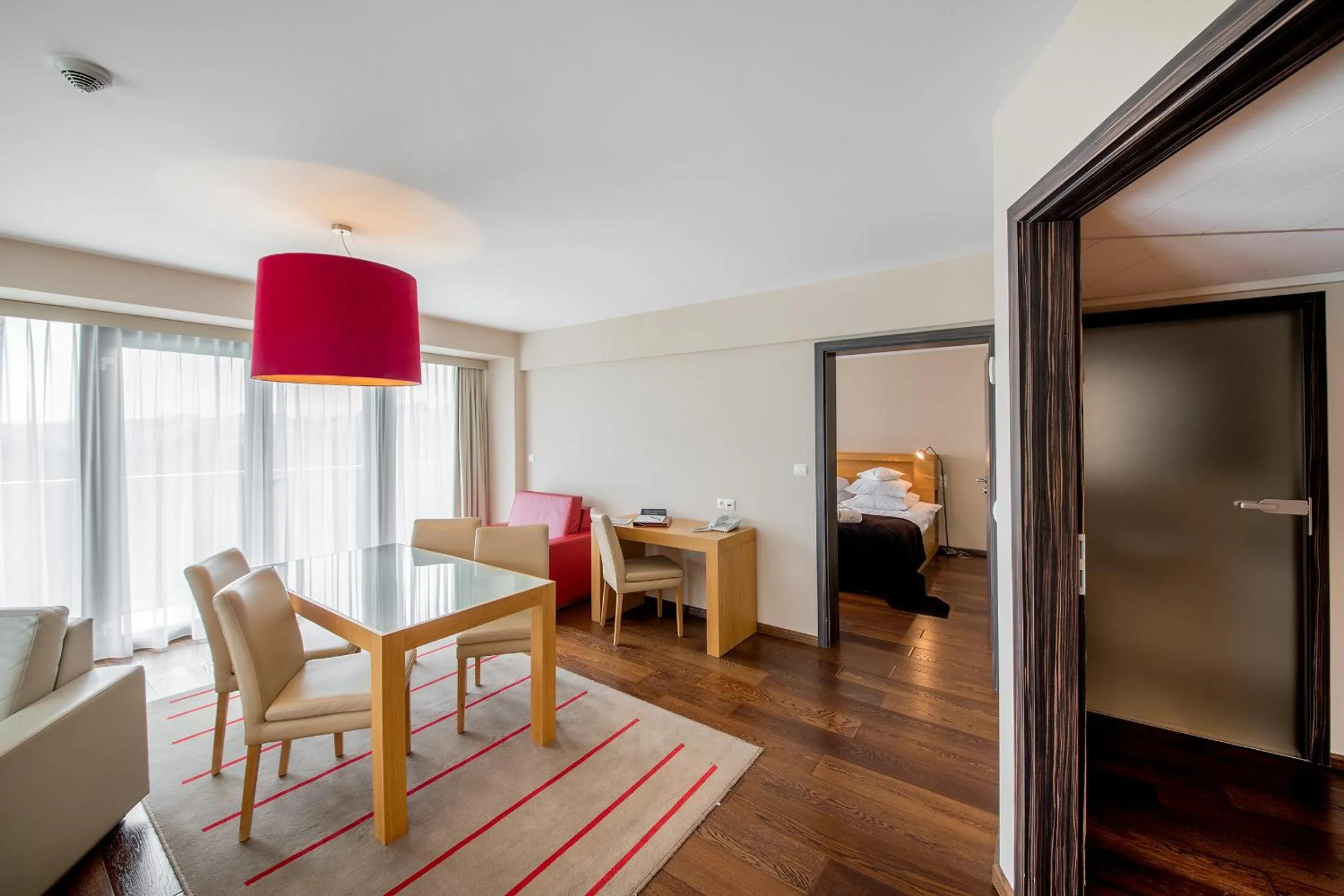 Living room, Bed in Hotel BUKOVINA