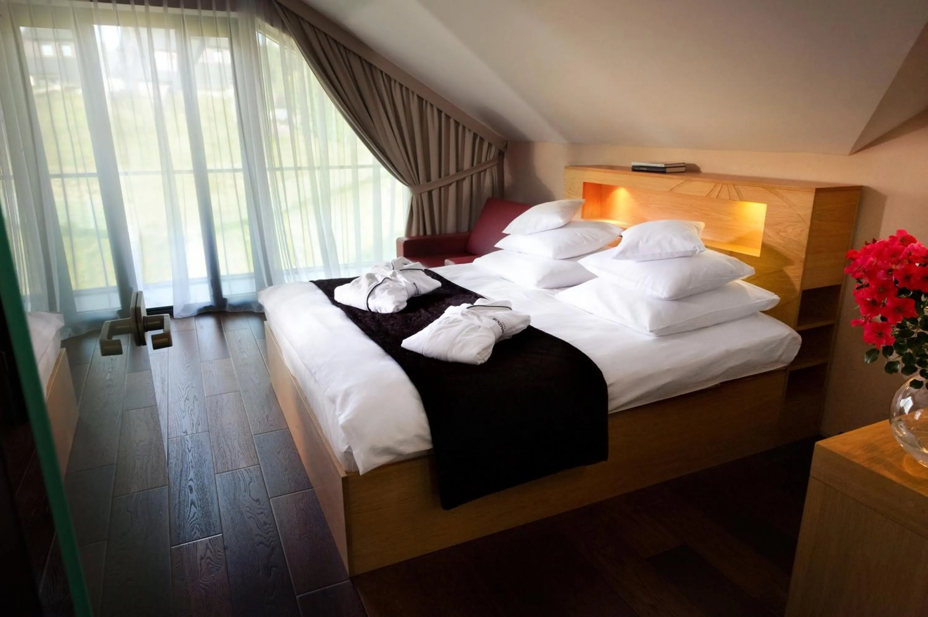 Bed in Hotel BUKOVINA