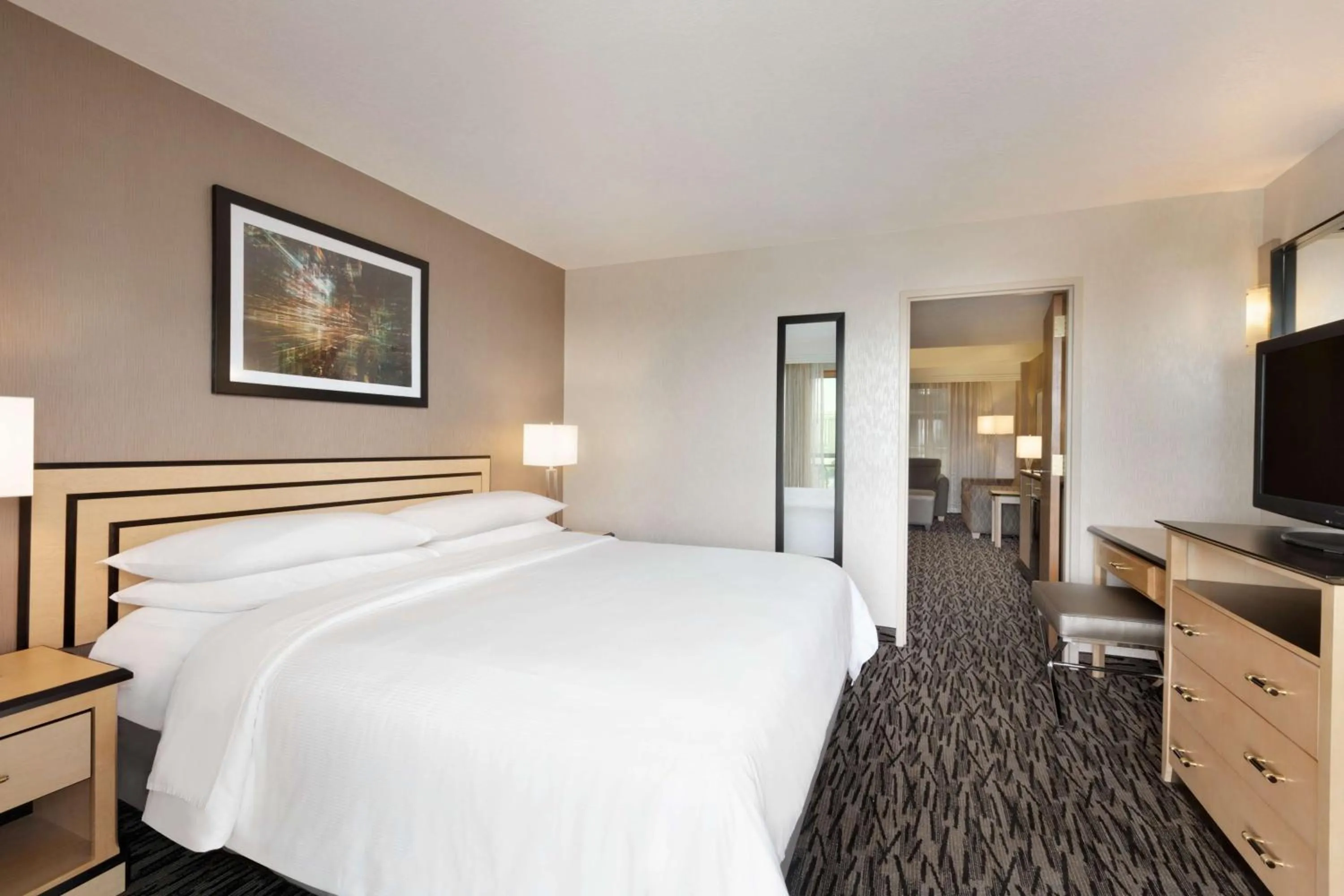 Bedroom, Bed in Embassy Suites by Hilton Convention Center Las Vegas