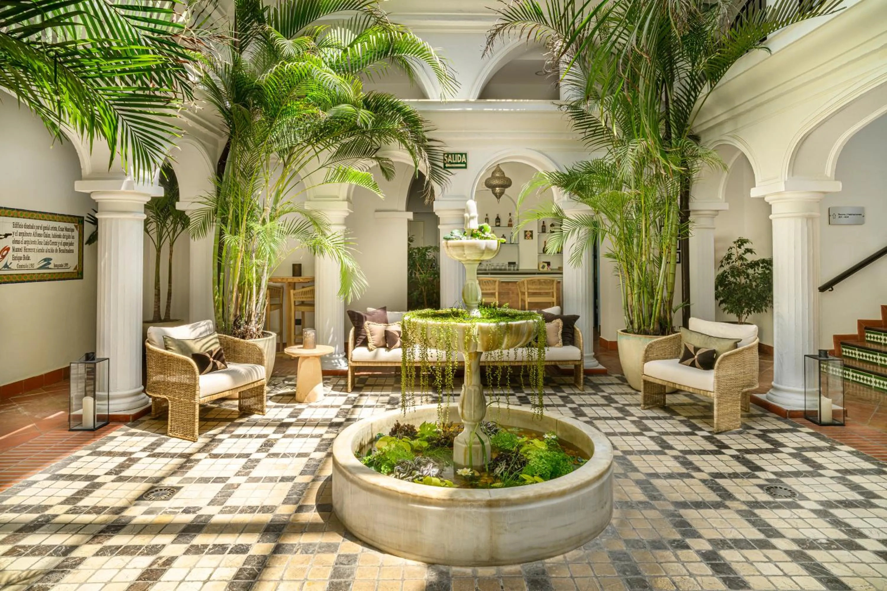 Patio in Hotel La Fonda