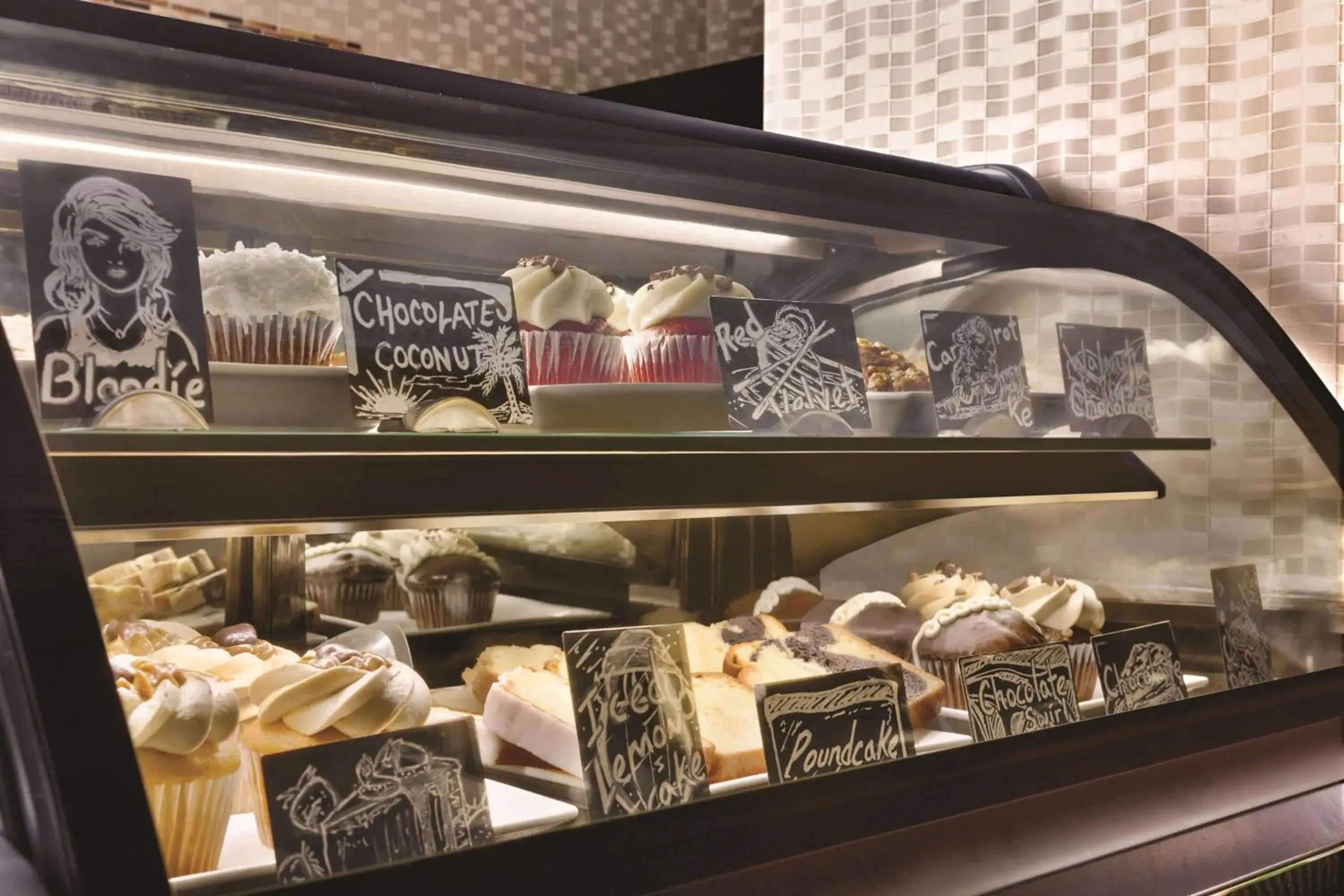 Restaurant/places to eat in Embassy Suites by Hilton Orlando International Drive ICON Park Restaurant/places to eat in Embassy Suites by Hilton Orlando International Drive ICON Park