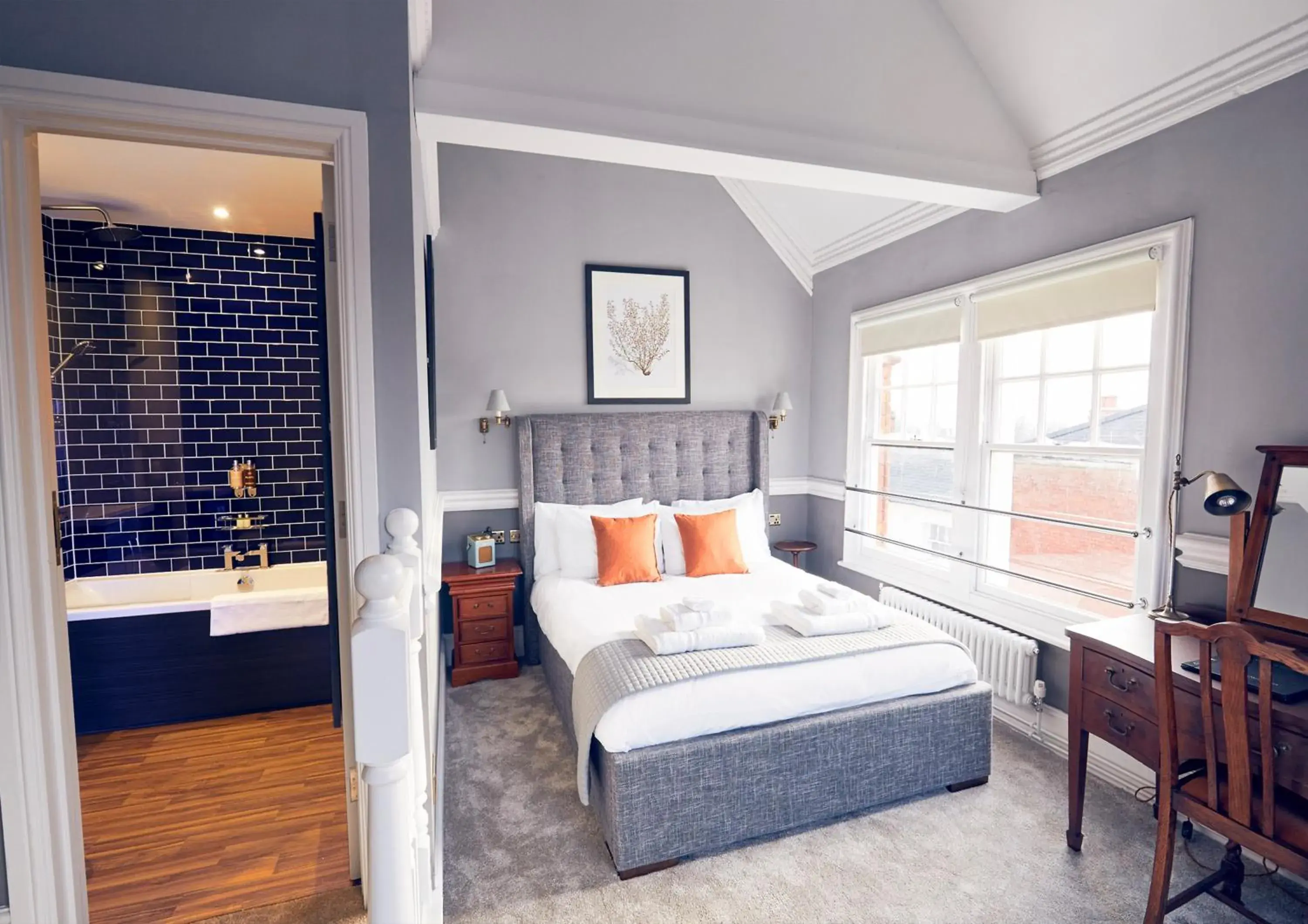 Double Room - single occupancy in The Old Coffee Tavern Double Room - single occupancy in The Old Coffee Tavern