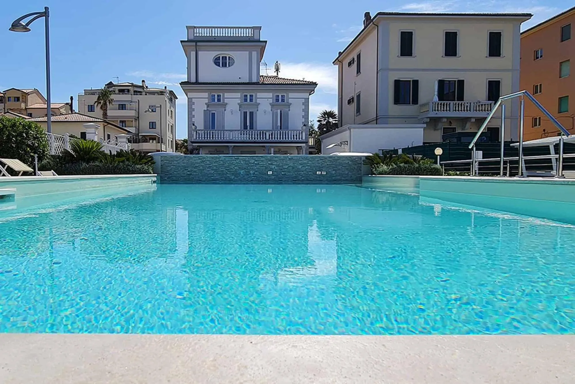 Swimming pool in Residence Villa Livia