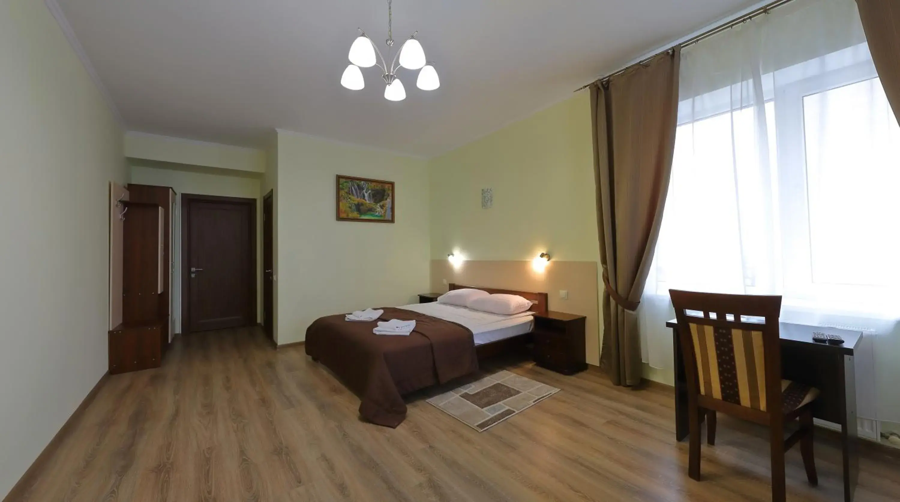 Deluxe Double Room in Hotel Karpaty Deluxe Double Room in Hotel Karpaty