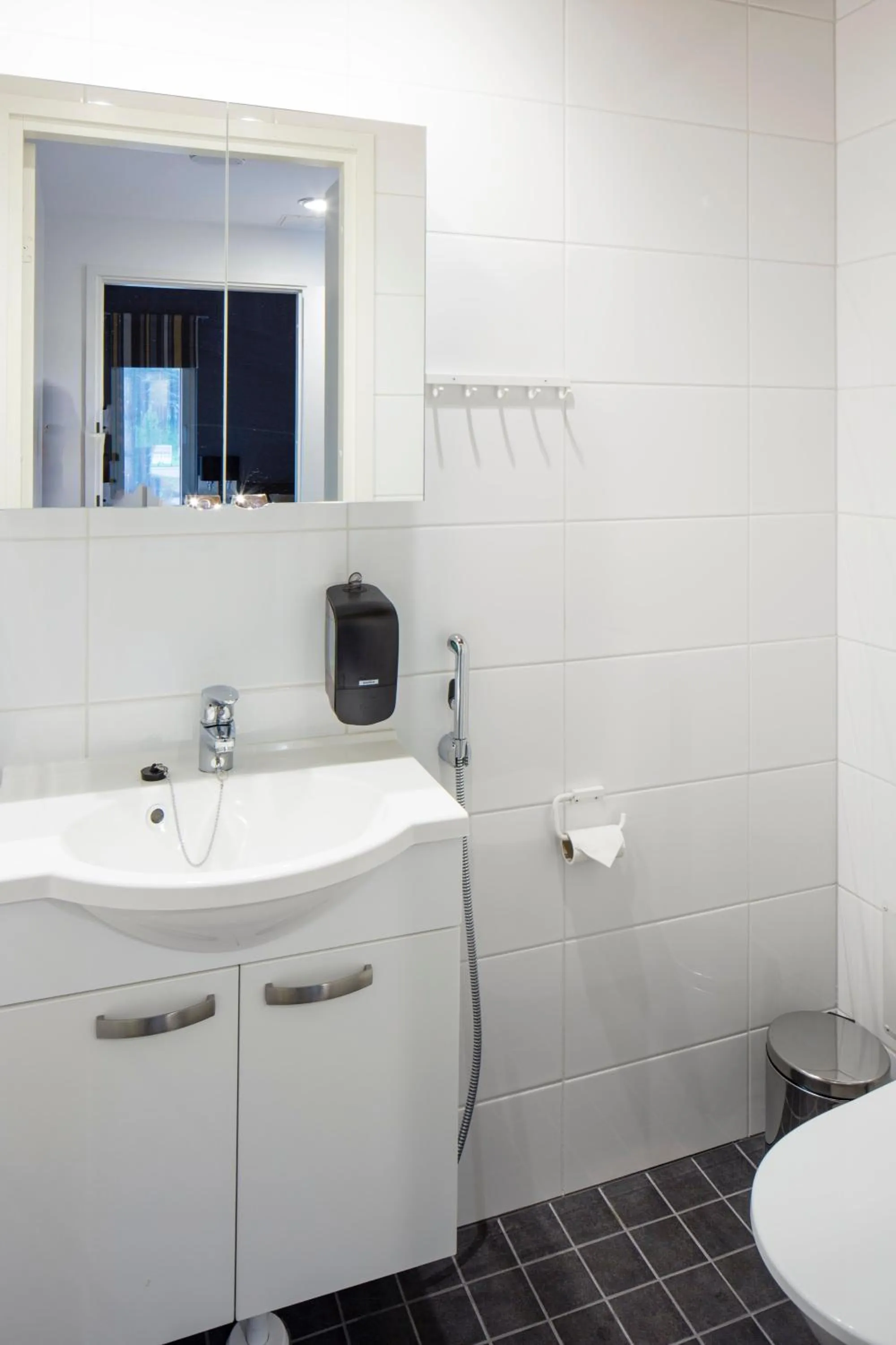 Toilet in Holiday Club Kuusamon Tropiikki