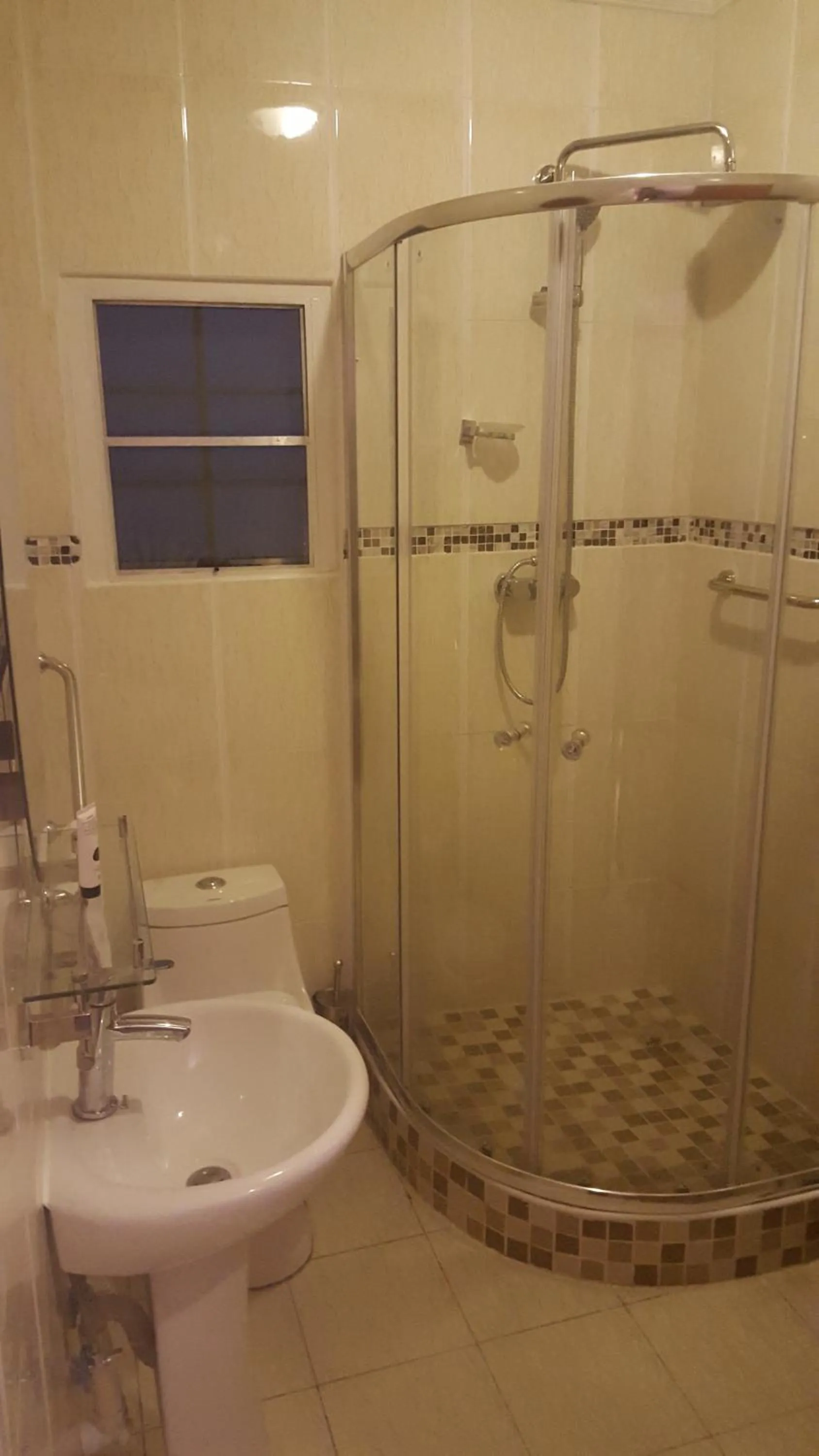 Mathlyn Guest House