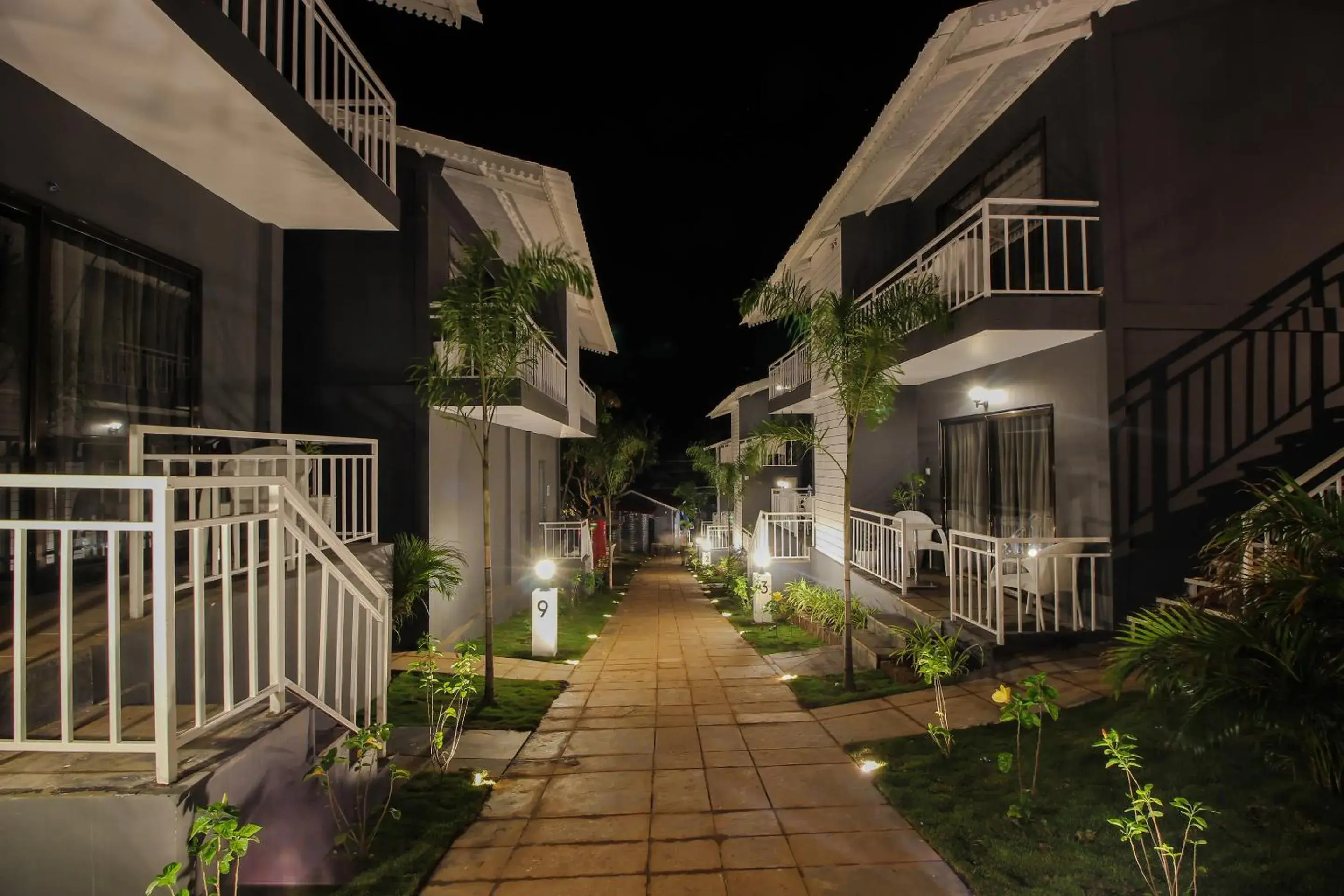 Facade/entrance in Oceans 7 Ashwem Facade/entrance in Oceans 7 Ashwem