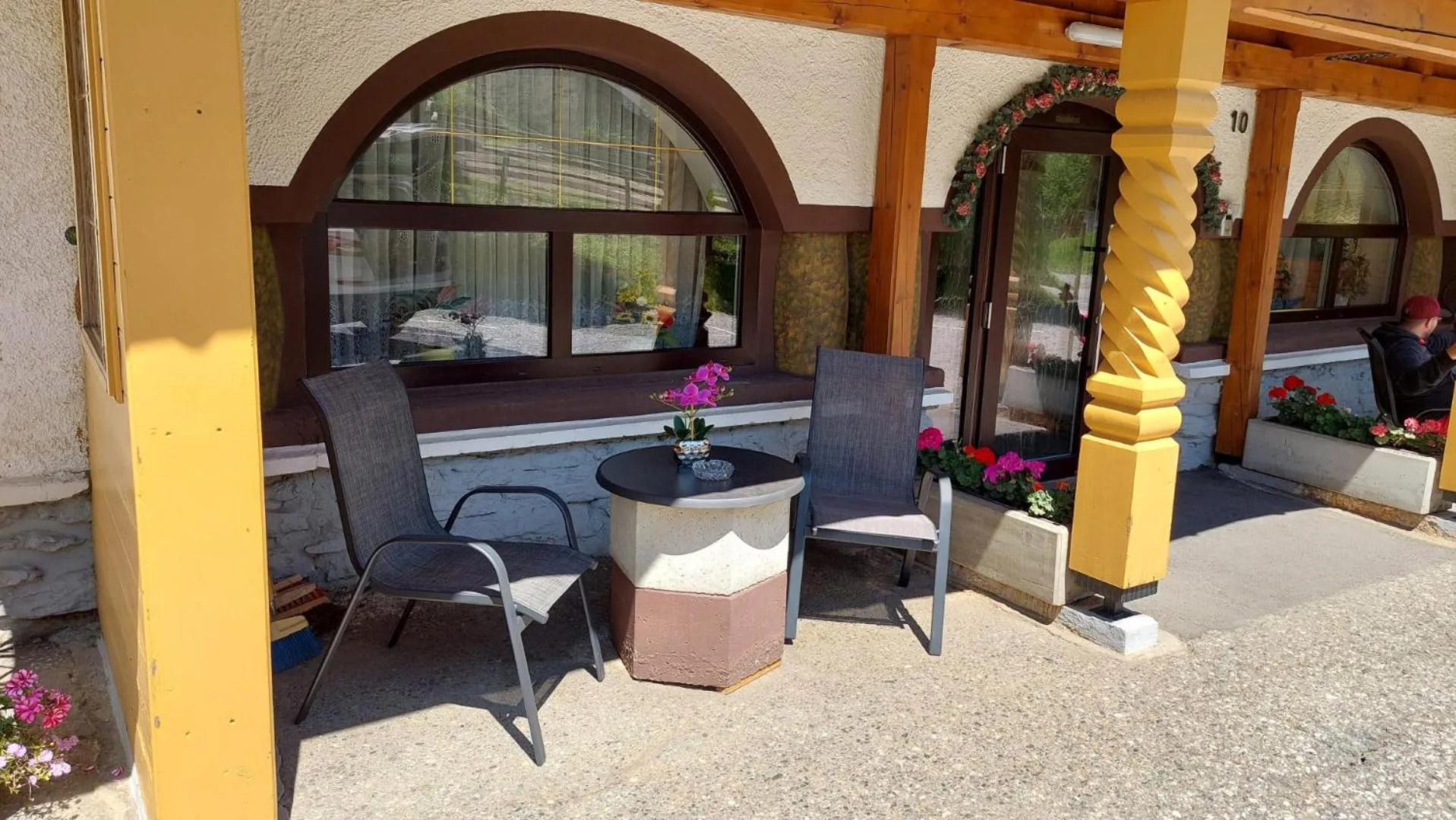 Patio in Hotel Pension Oswald