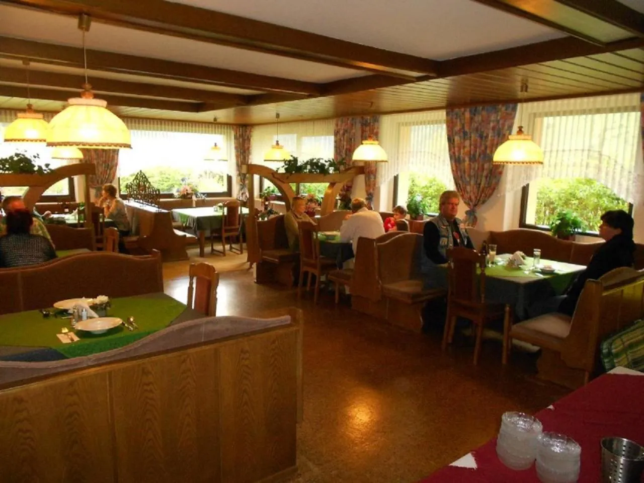 Food and drinks in Hotel Pension Oswald