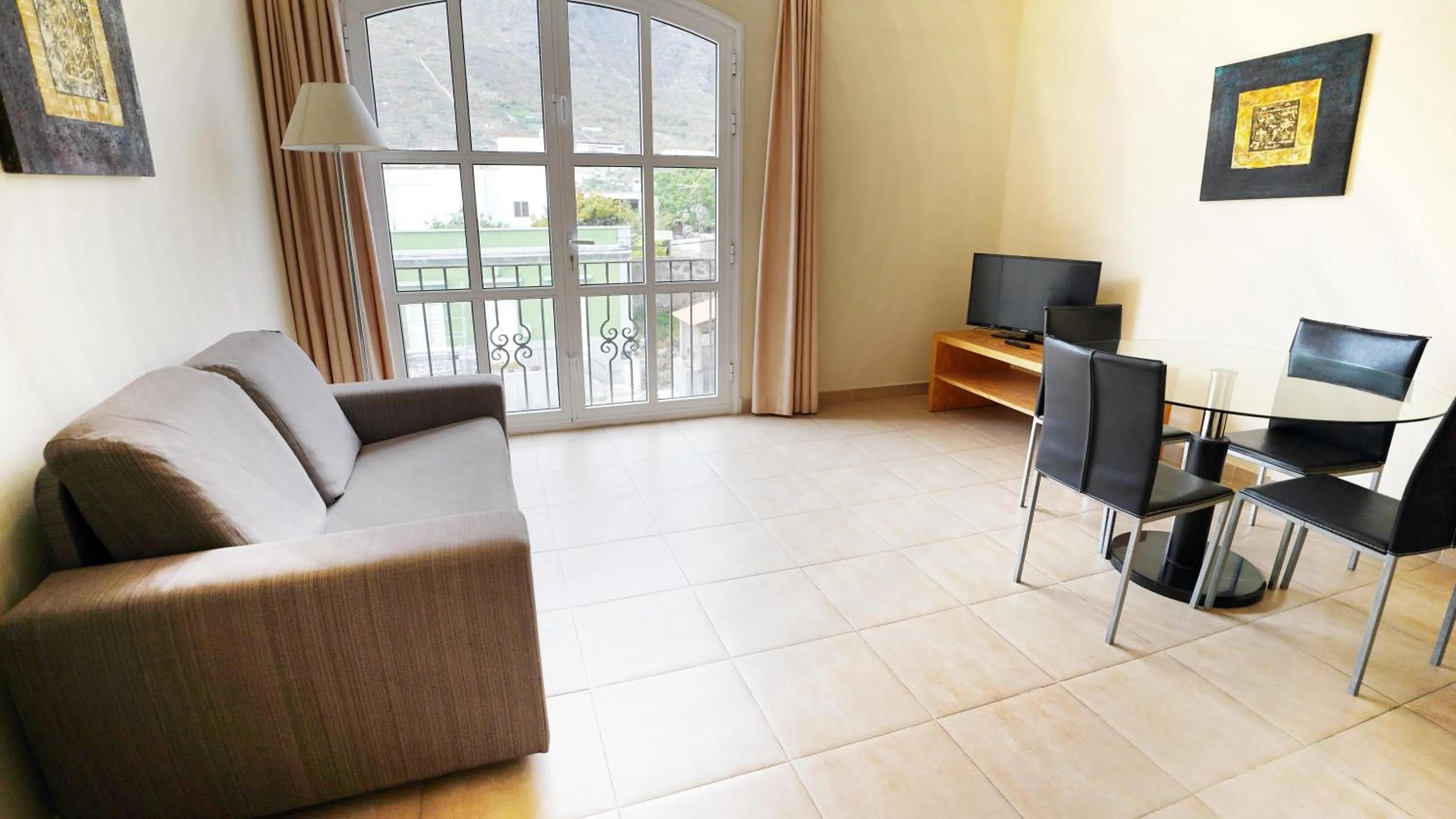 Photo of the whole room in Coral Los Silos - Your Natural Accommodation Choice