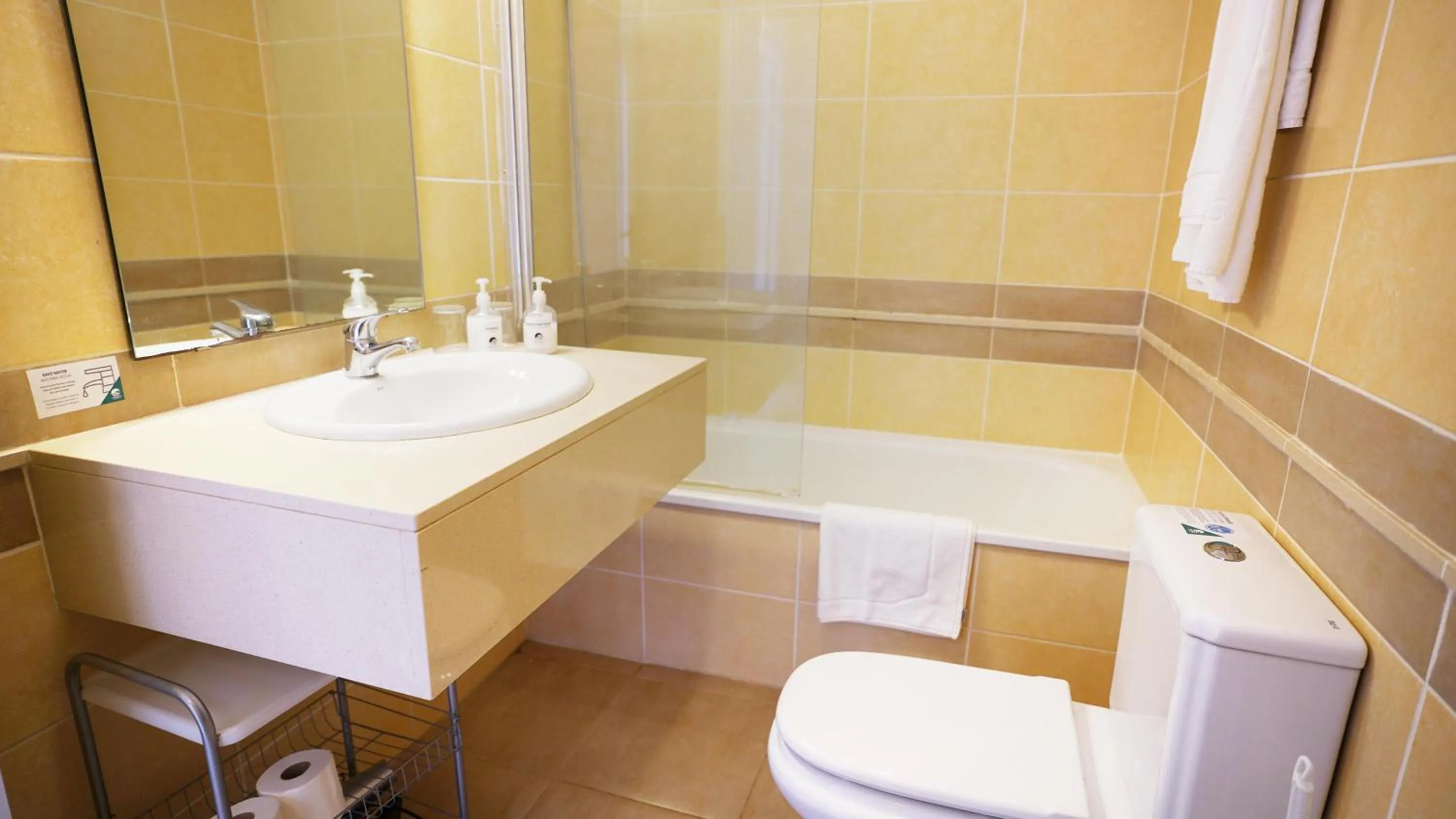 Bathroom in Coral Los Silos - Your Natural Accommodation Choice