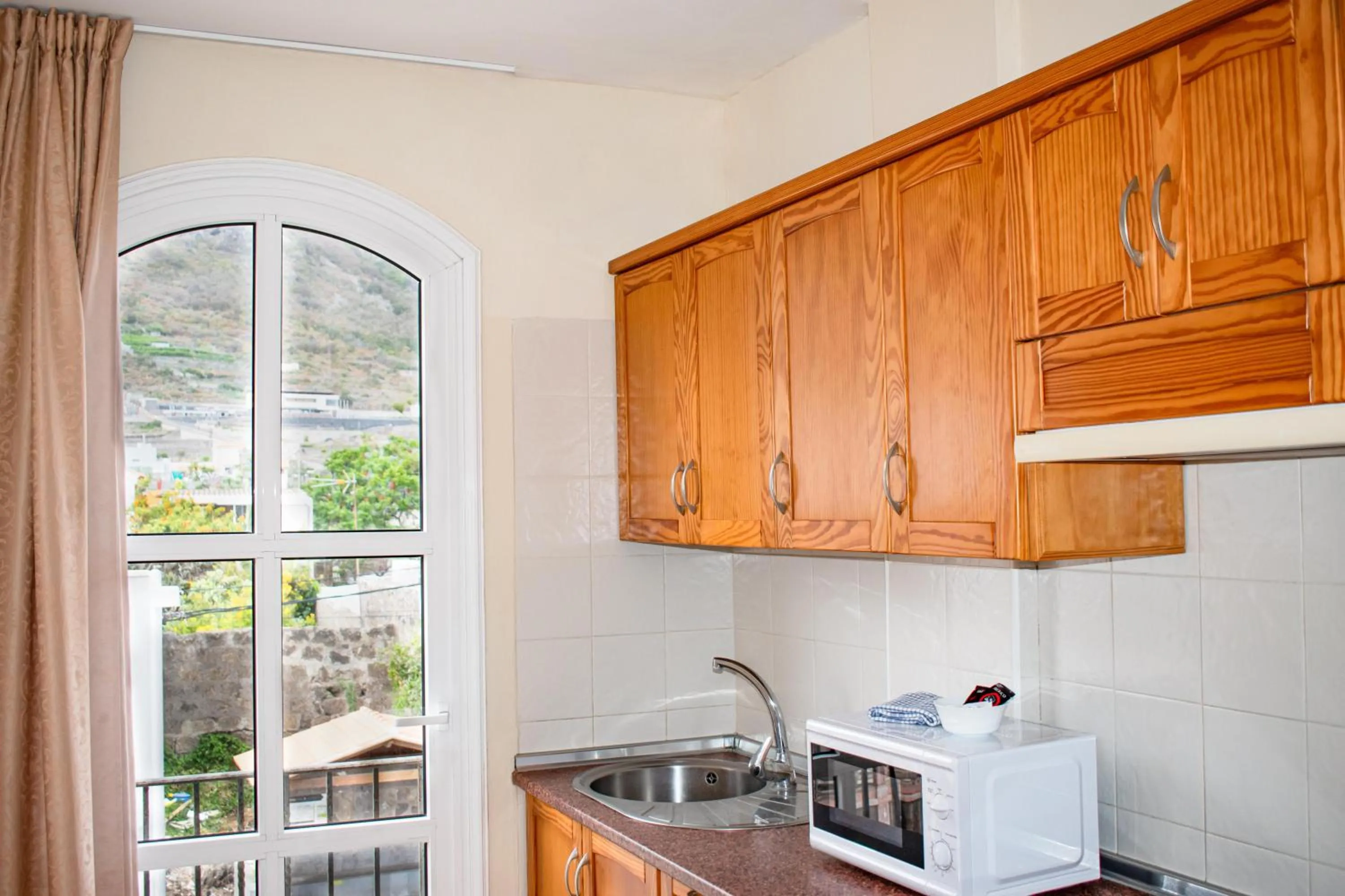 Photo of the whole room in Coral Los Silos - Your Natural Accommodation Choice