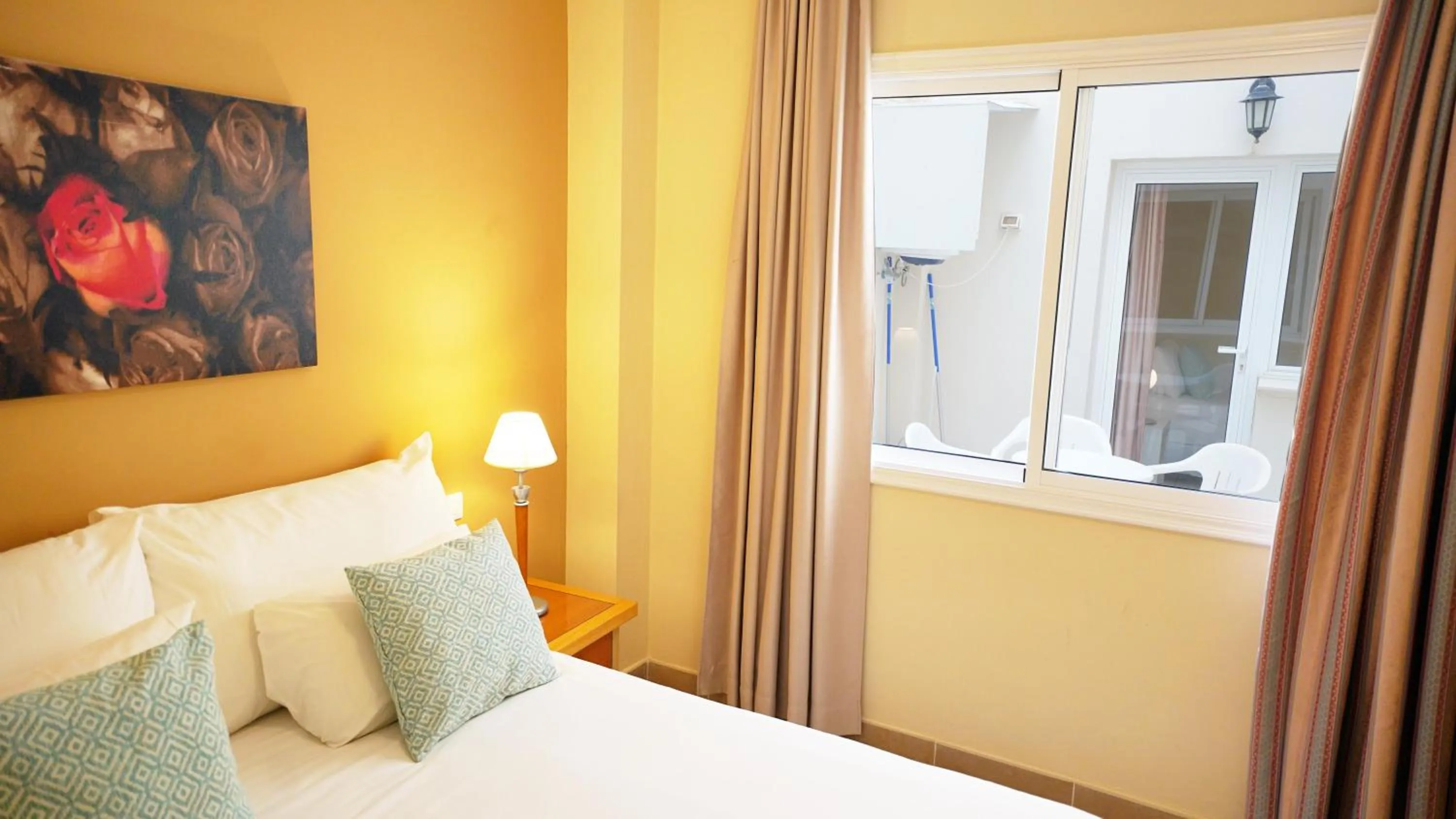 Photo of the whole room, Bed in Coral Los Silos - Your Natural Accommodation Choice