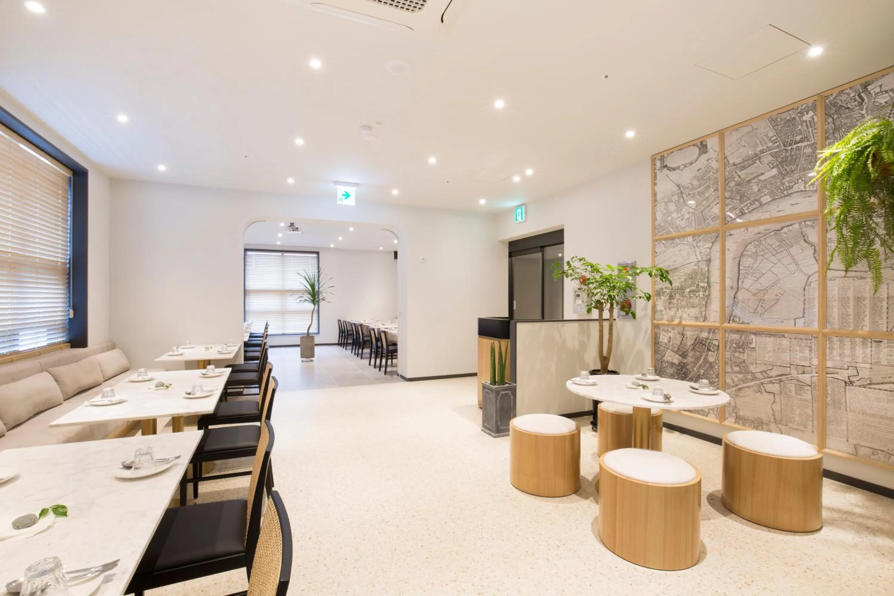 Nampo Hound Hotel Premier