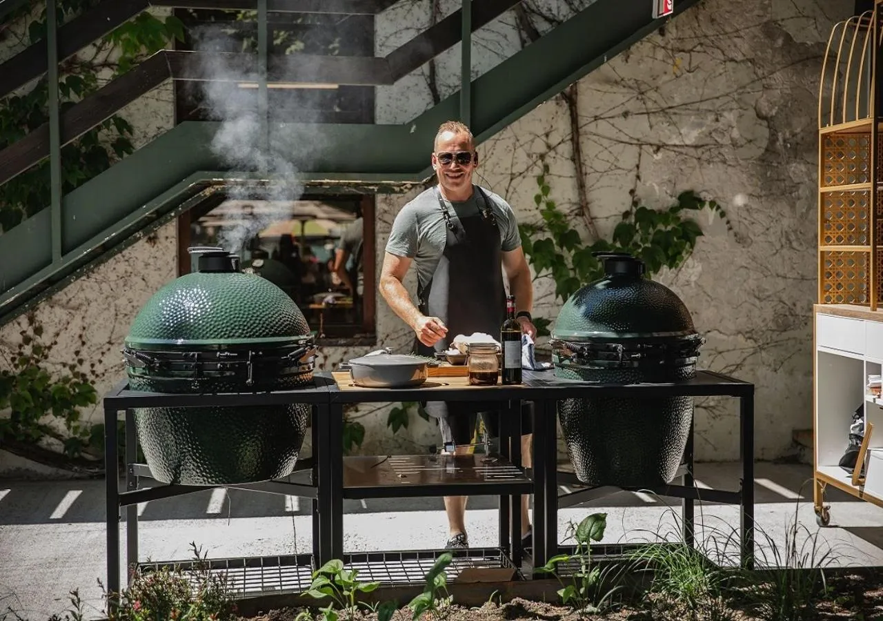 Restaurant/places to eat in Villa Bulfon