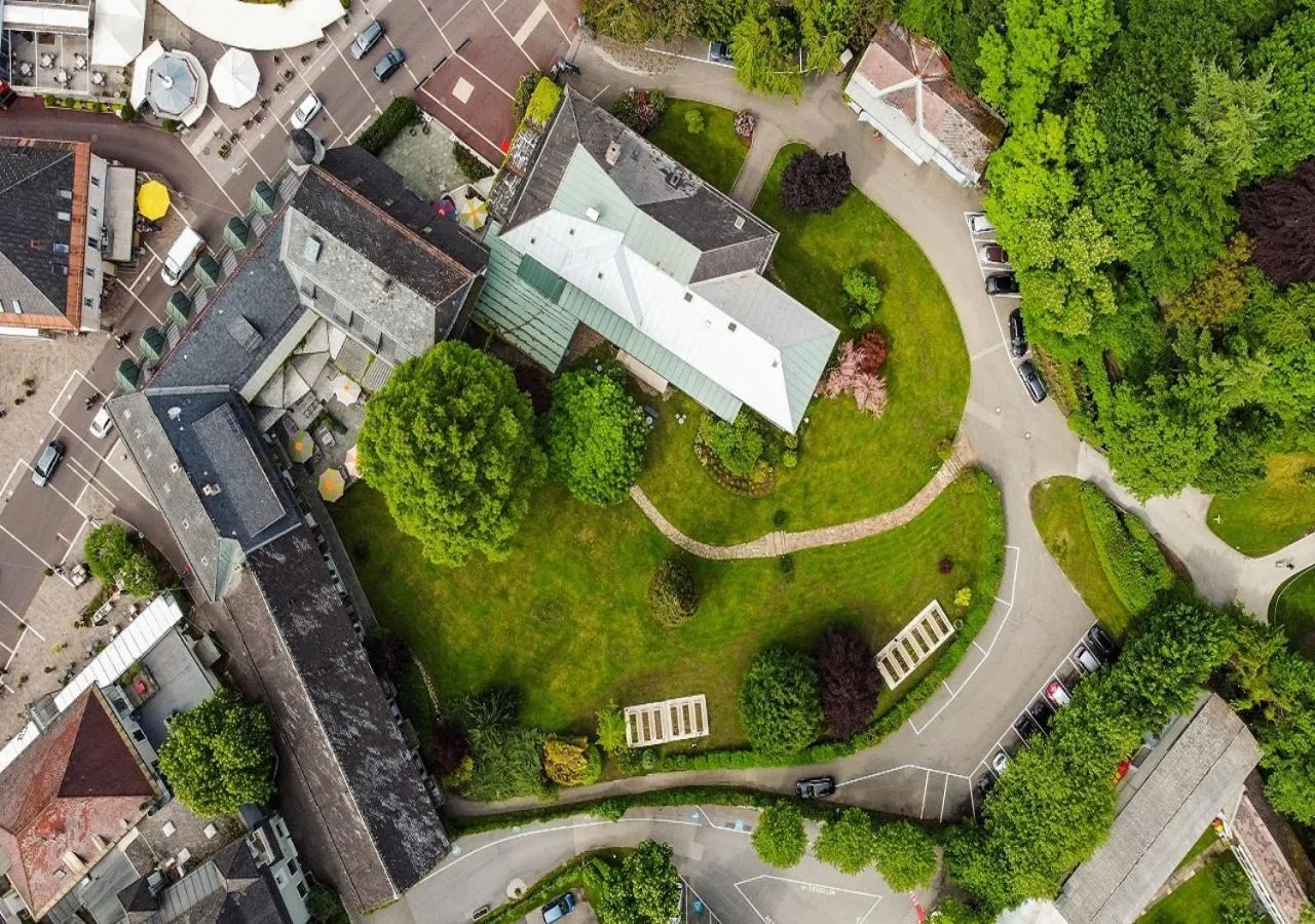 Property building in Villa Bulfon