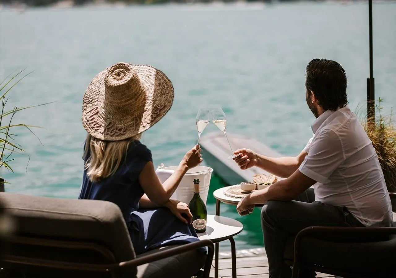 Restaurant/places to eat in Villa Bulfon