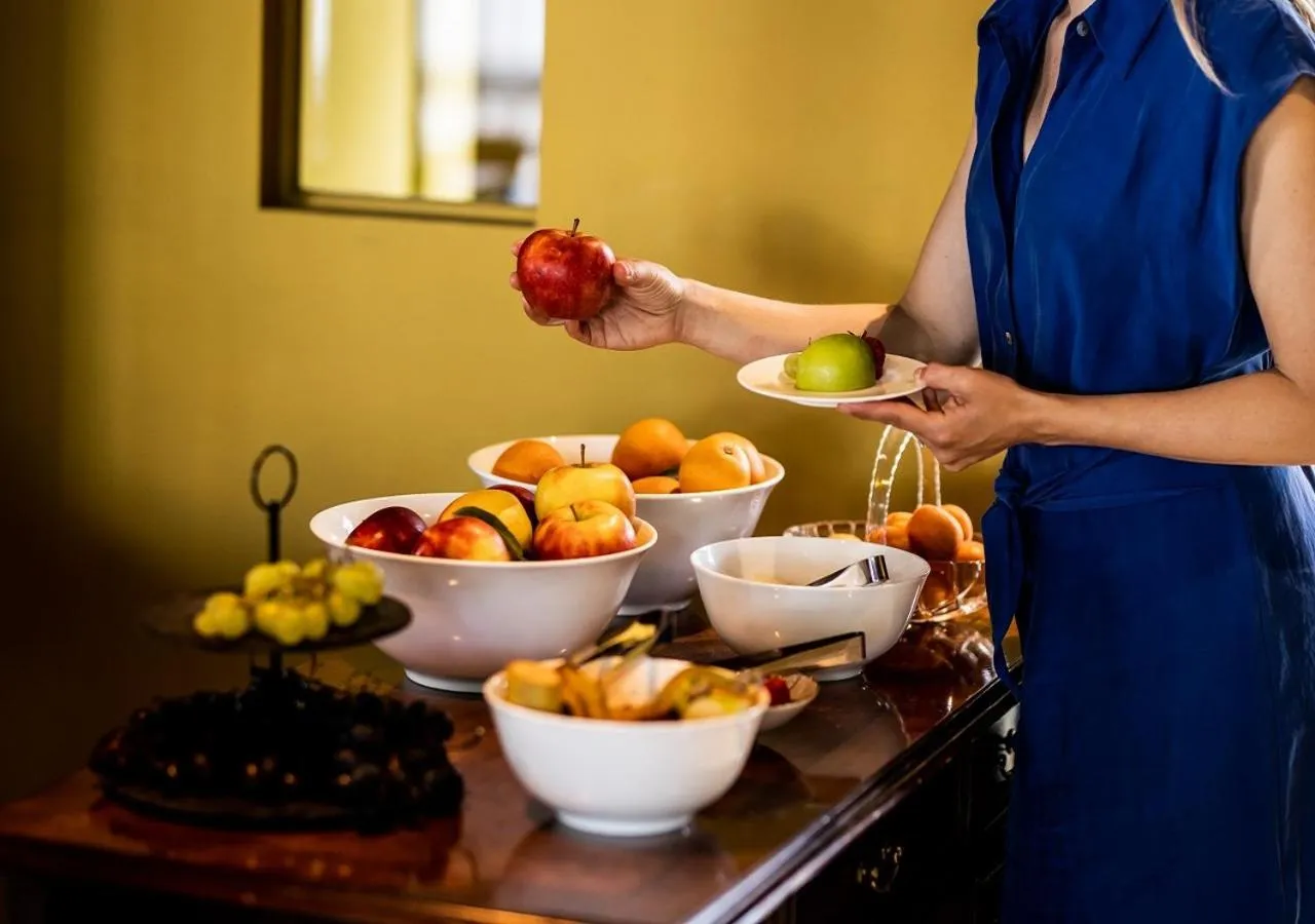 Restaurant/places to eat in Villa Bulfon