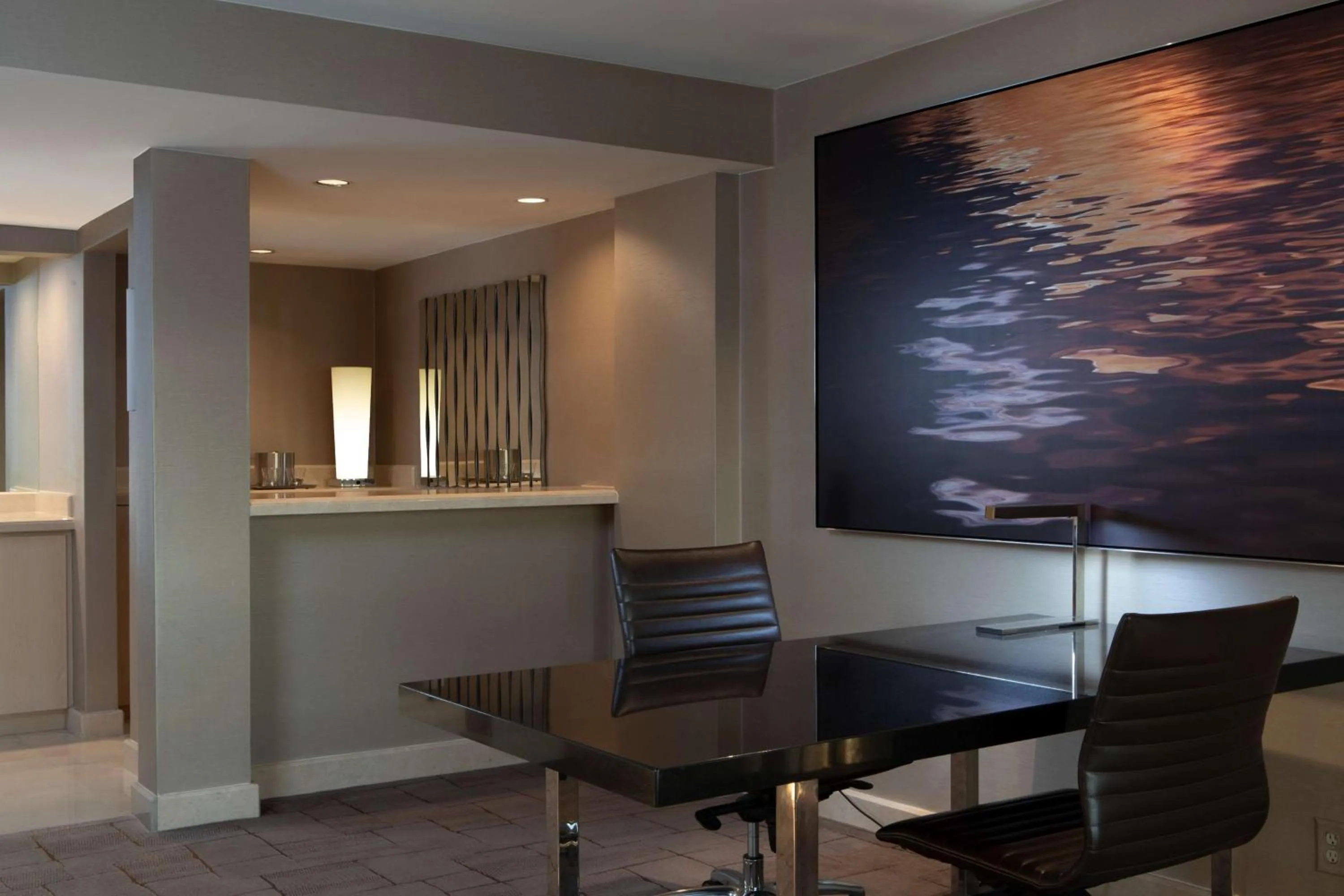 Bedroom in Hilton Los Angeles Airport