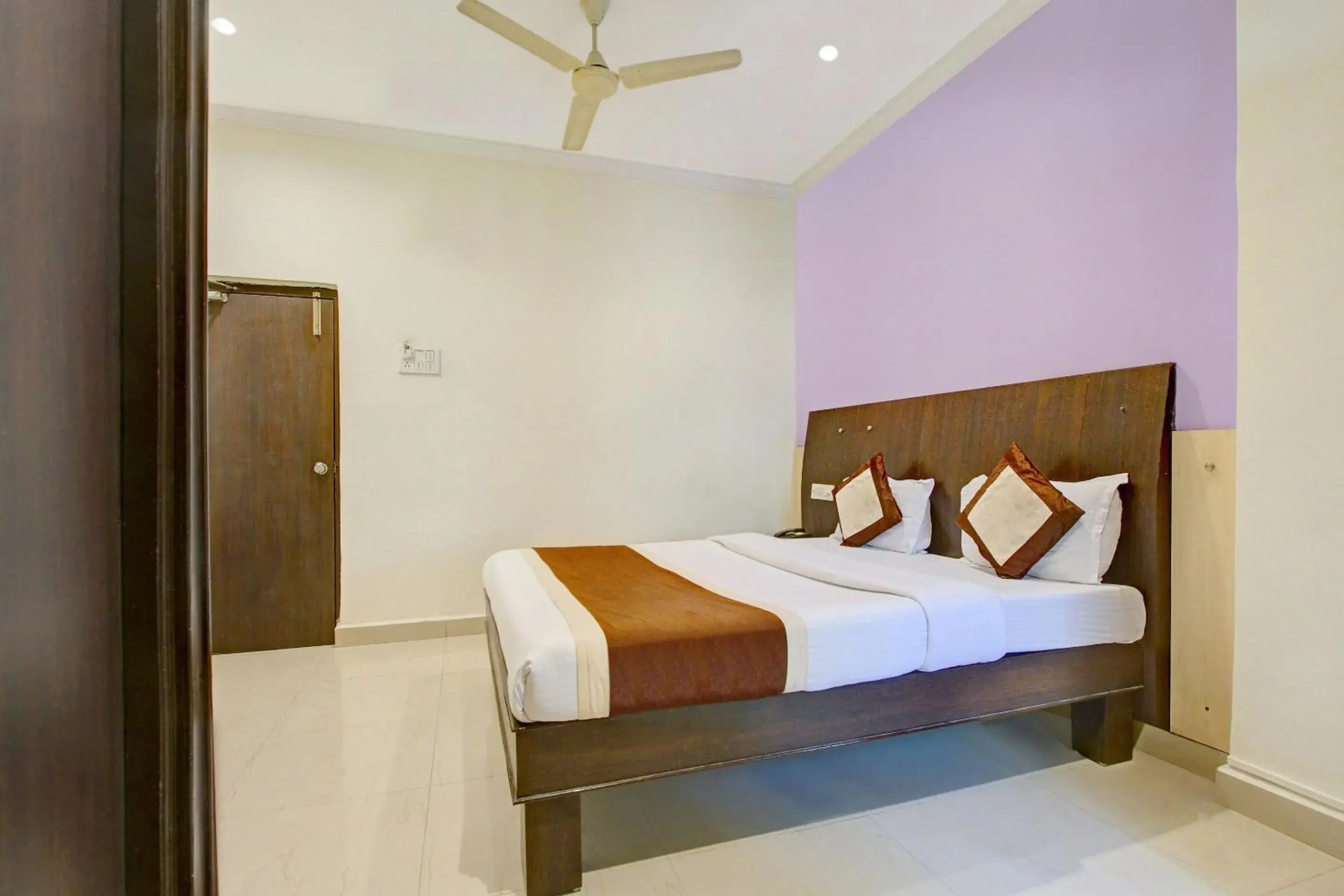 Bedroom, Bed in Collection O Alekhya Residency Bedroom, Bed in Collection O Alekhya Residency