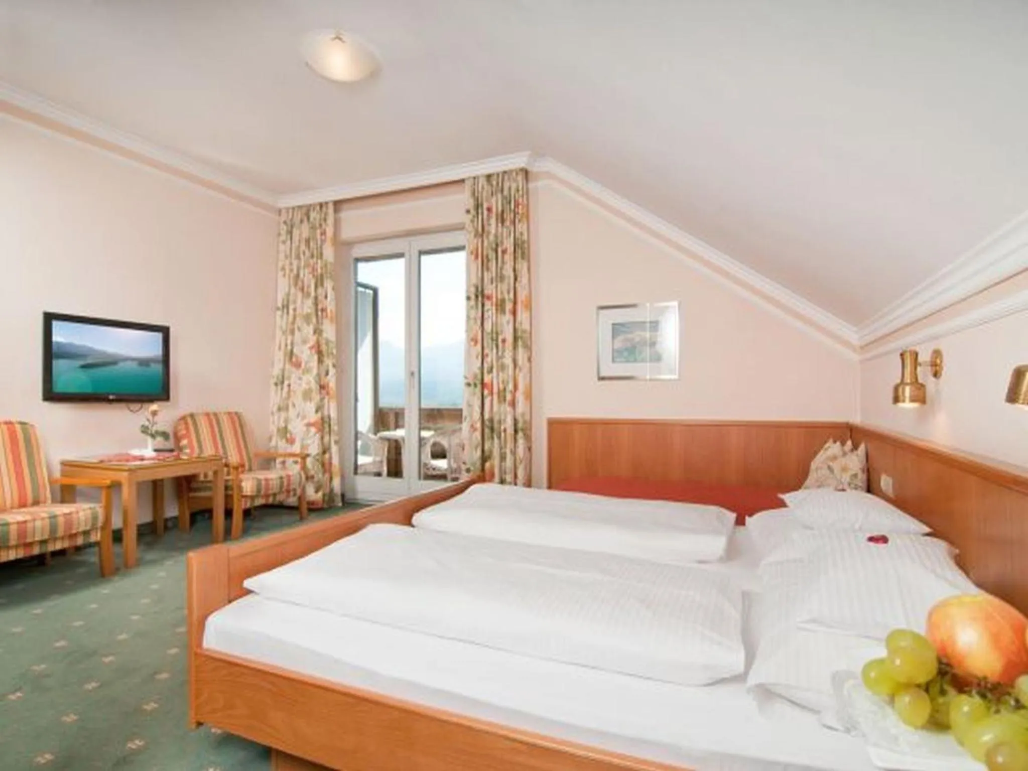 Photo of the whole room, Bed in Hotel Schönruh