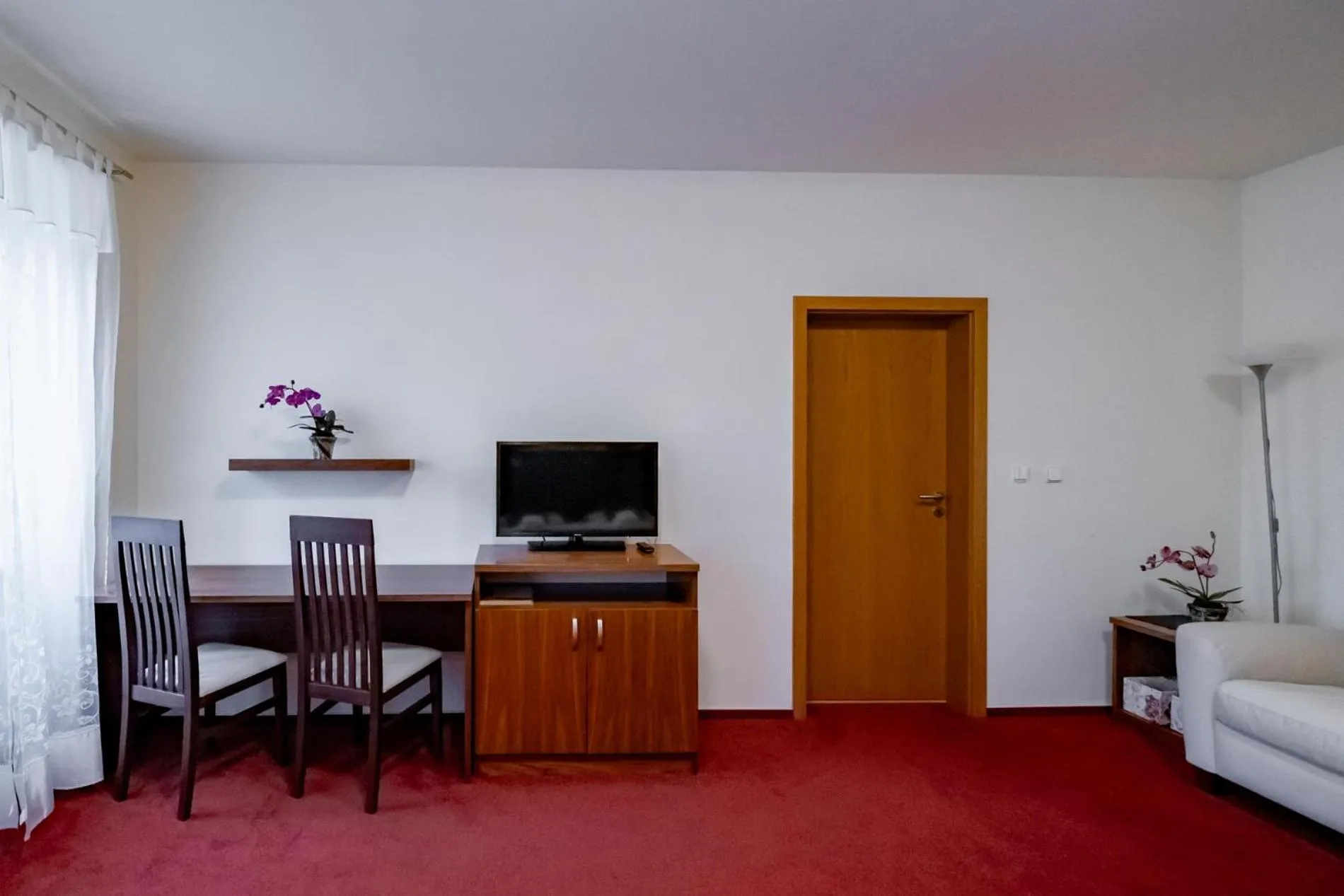 Bed in Relax Hotel Stork