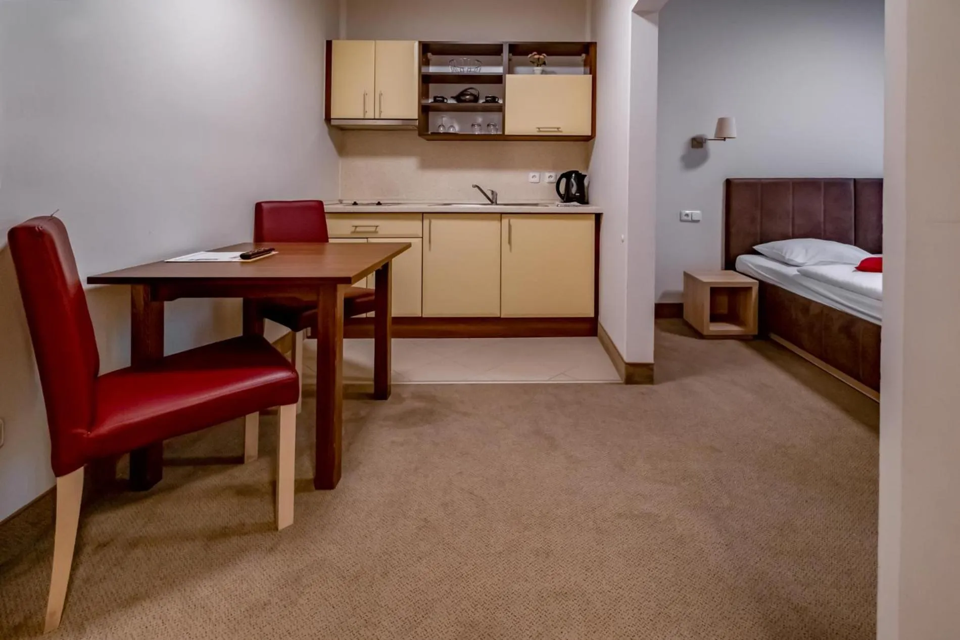 Bed in Relax Hotel Stork