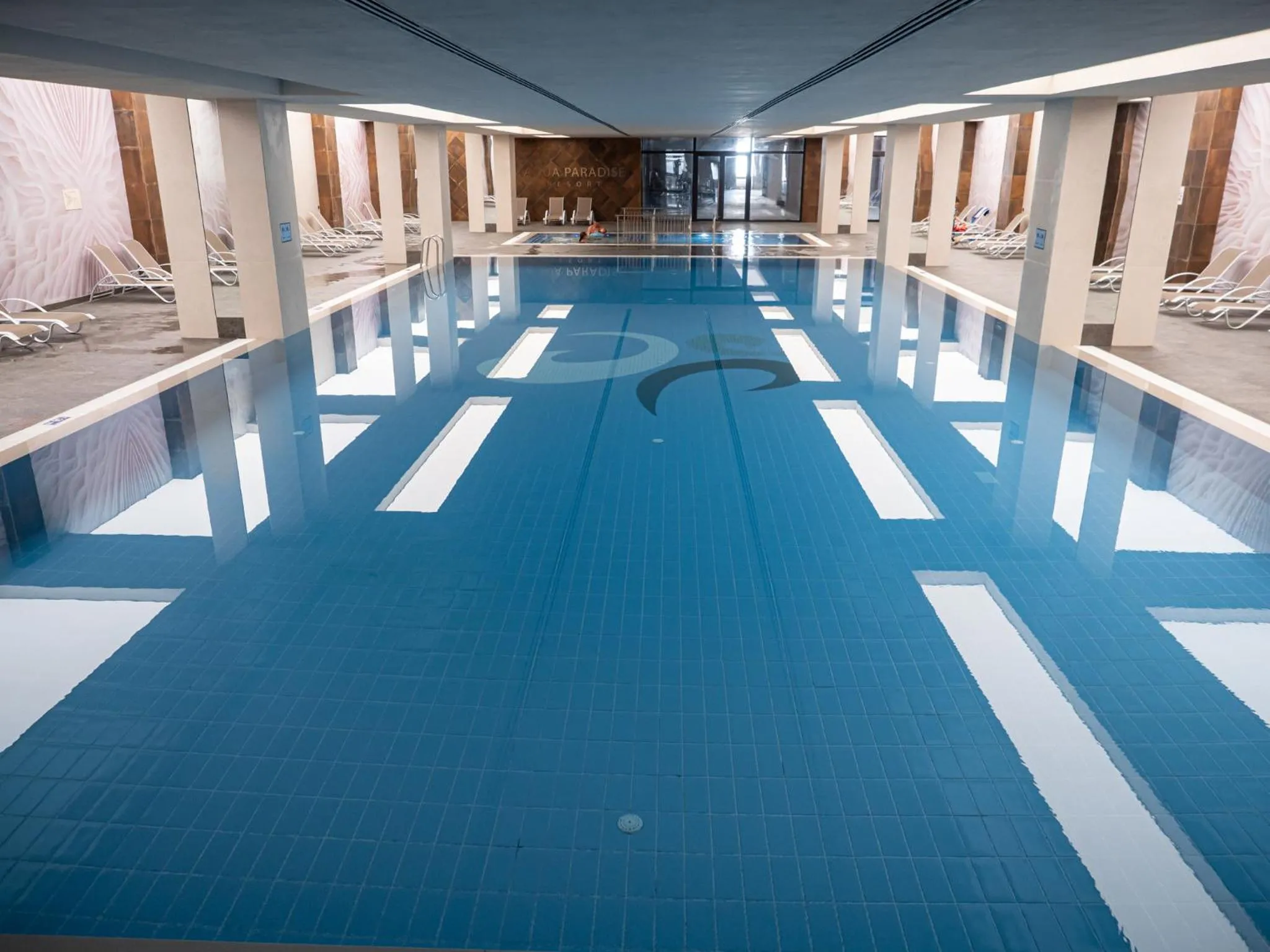 Swimming pool in Aqua Paradise Resort & Aqua Park