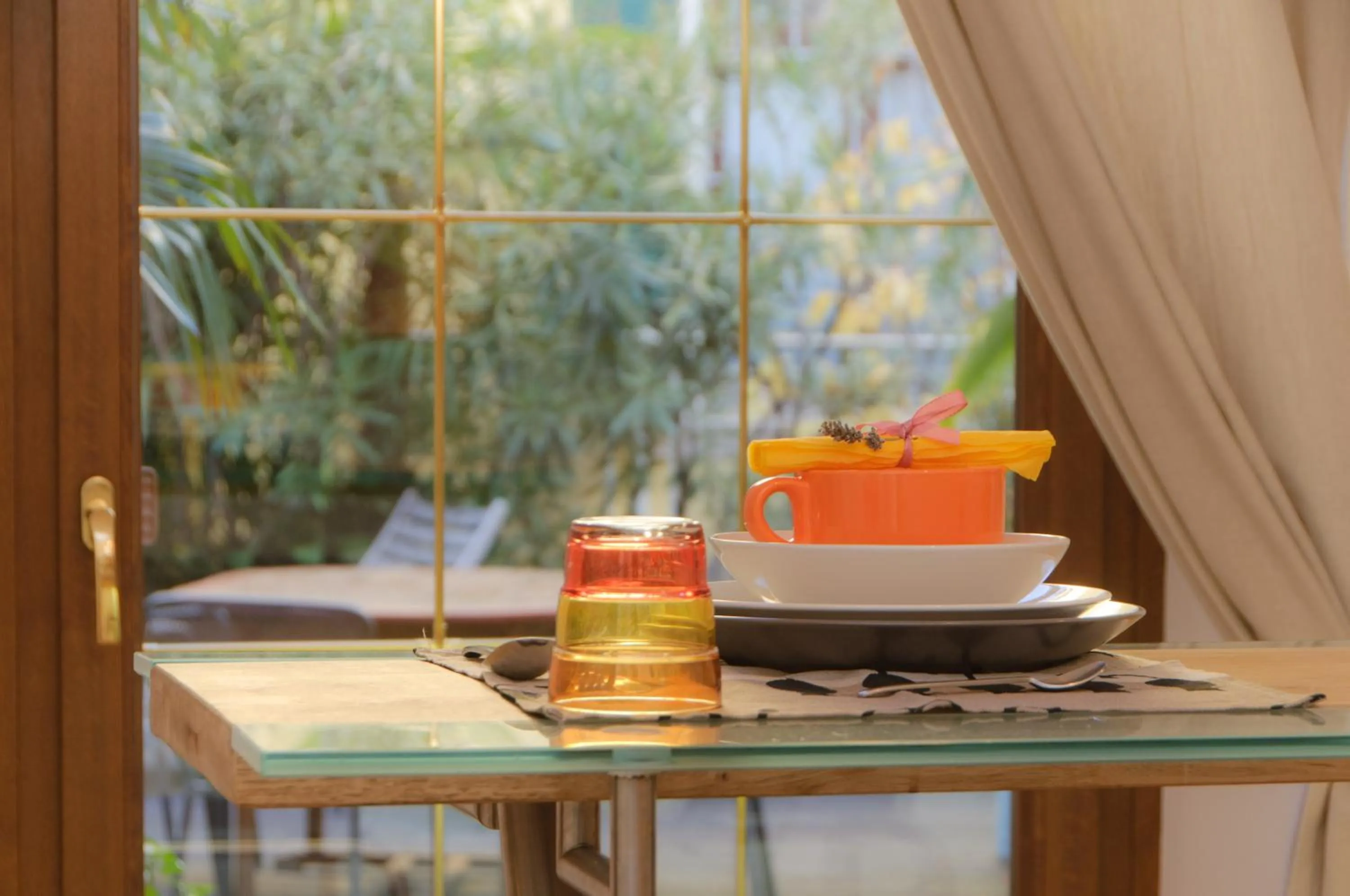 Garden view in Sembenini Palace