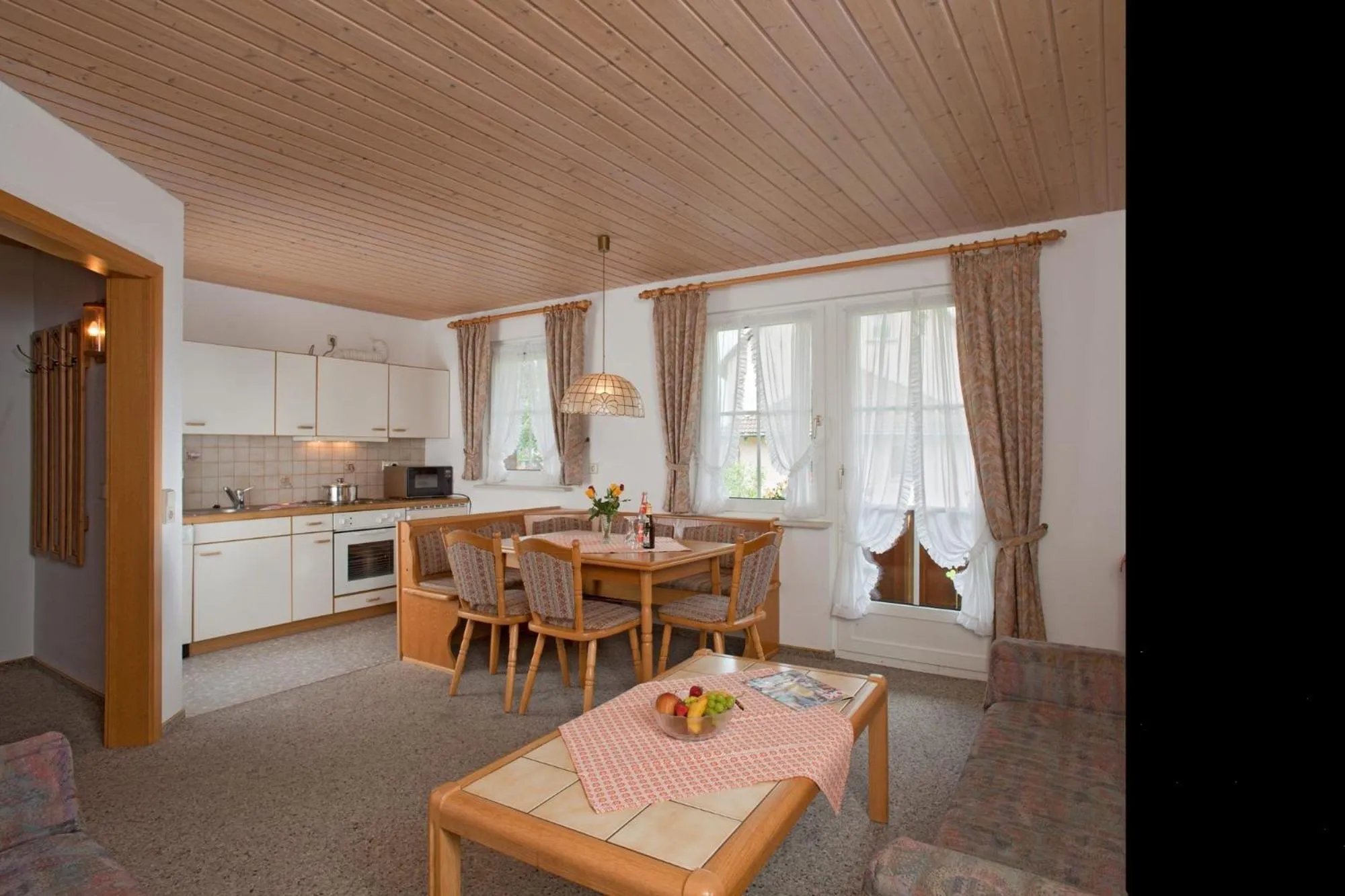 Dining area in Hotel Hirschen