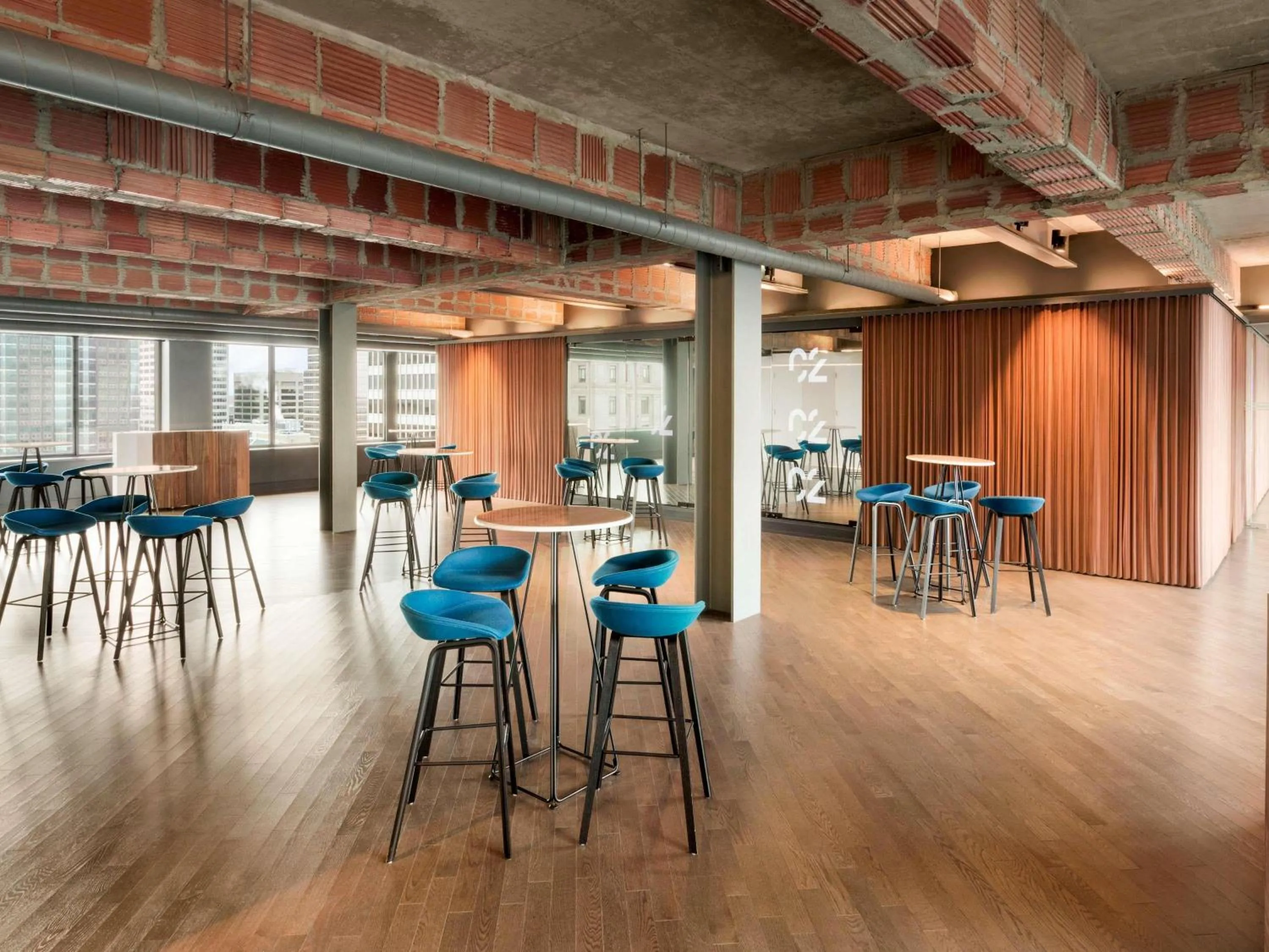 Meeting/conference room in Fairmont The Queen Elizabeth