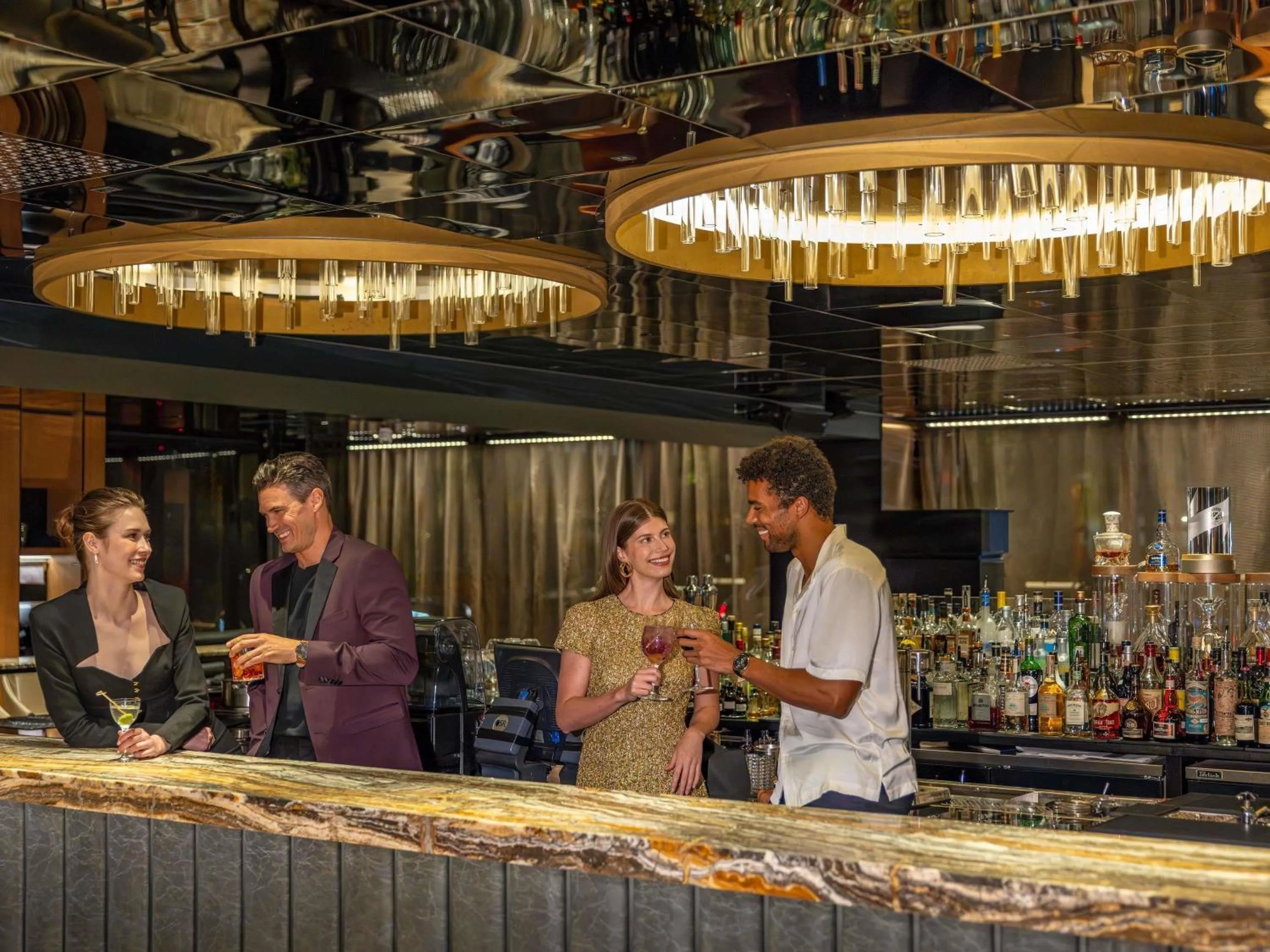 Restaurant/places to eat in Fairmont The Queen Elizabeth