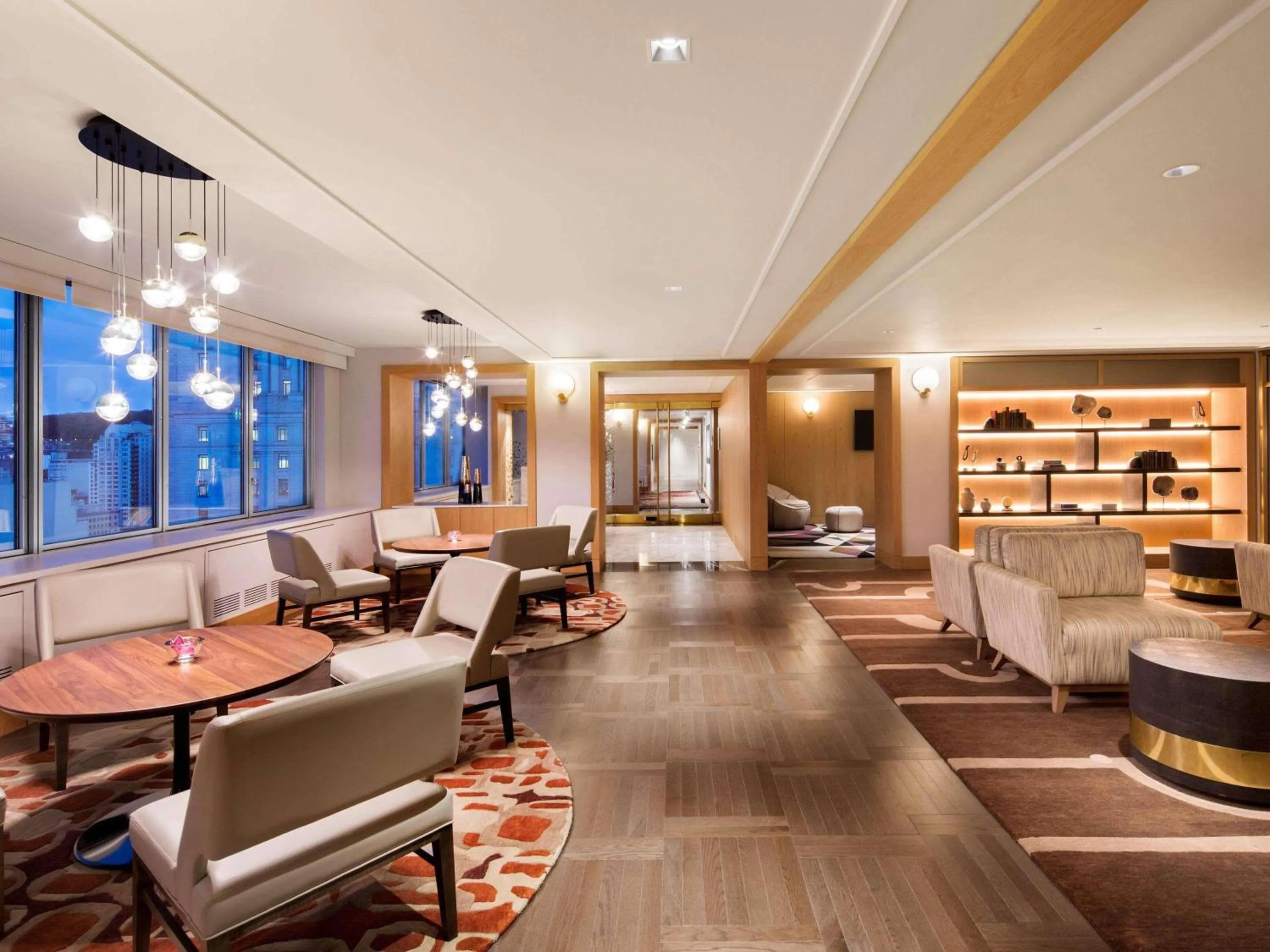 Bedroom in Fairmont The Queen Elizabeth