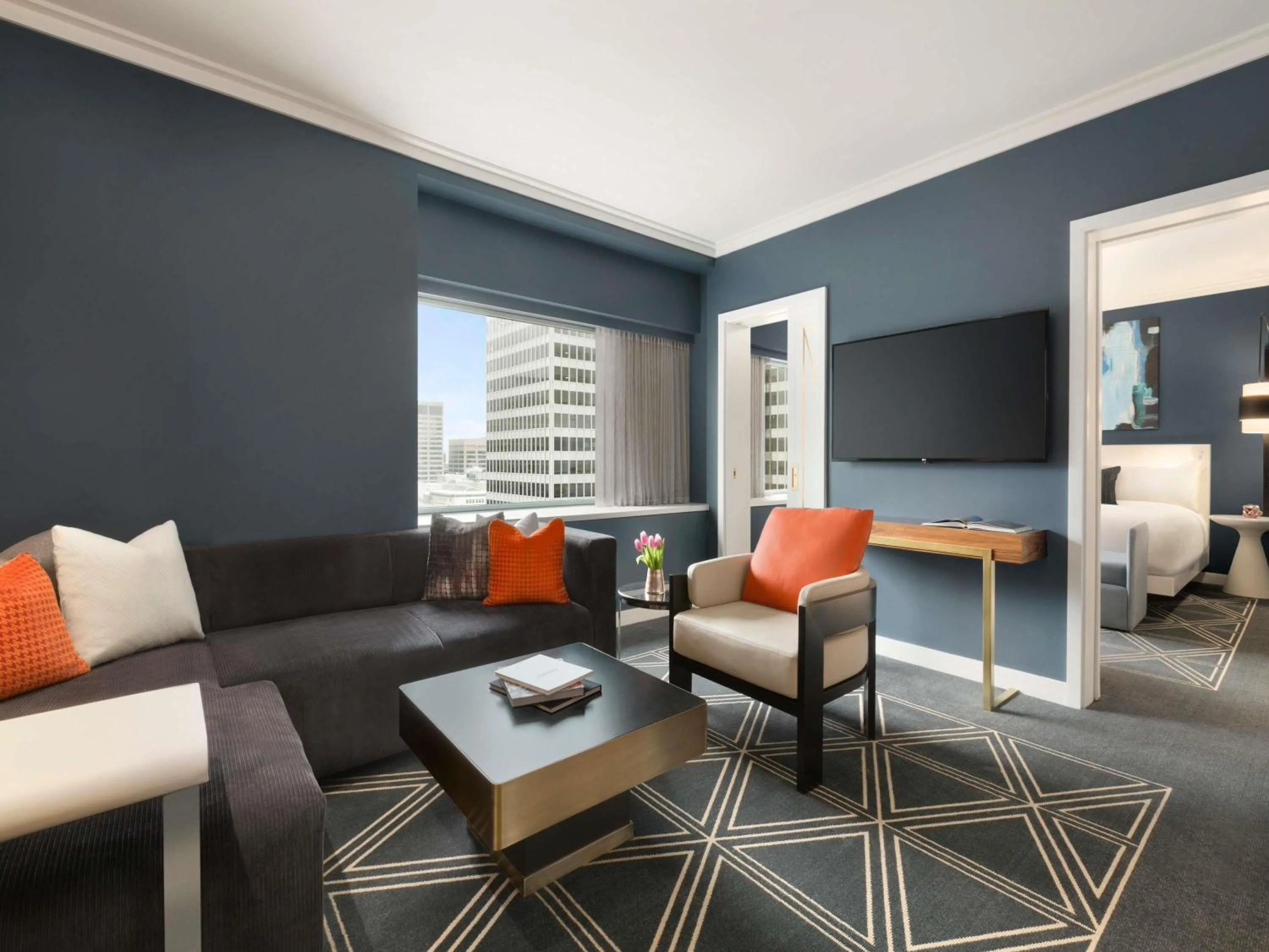 Photo of the whole room in Fairmont The Queen Elizabeth