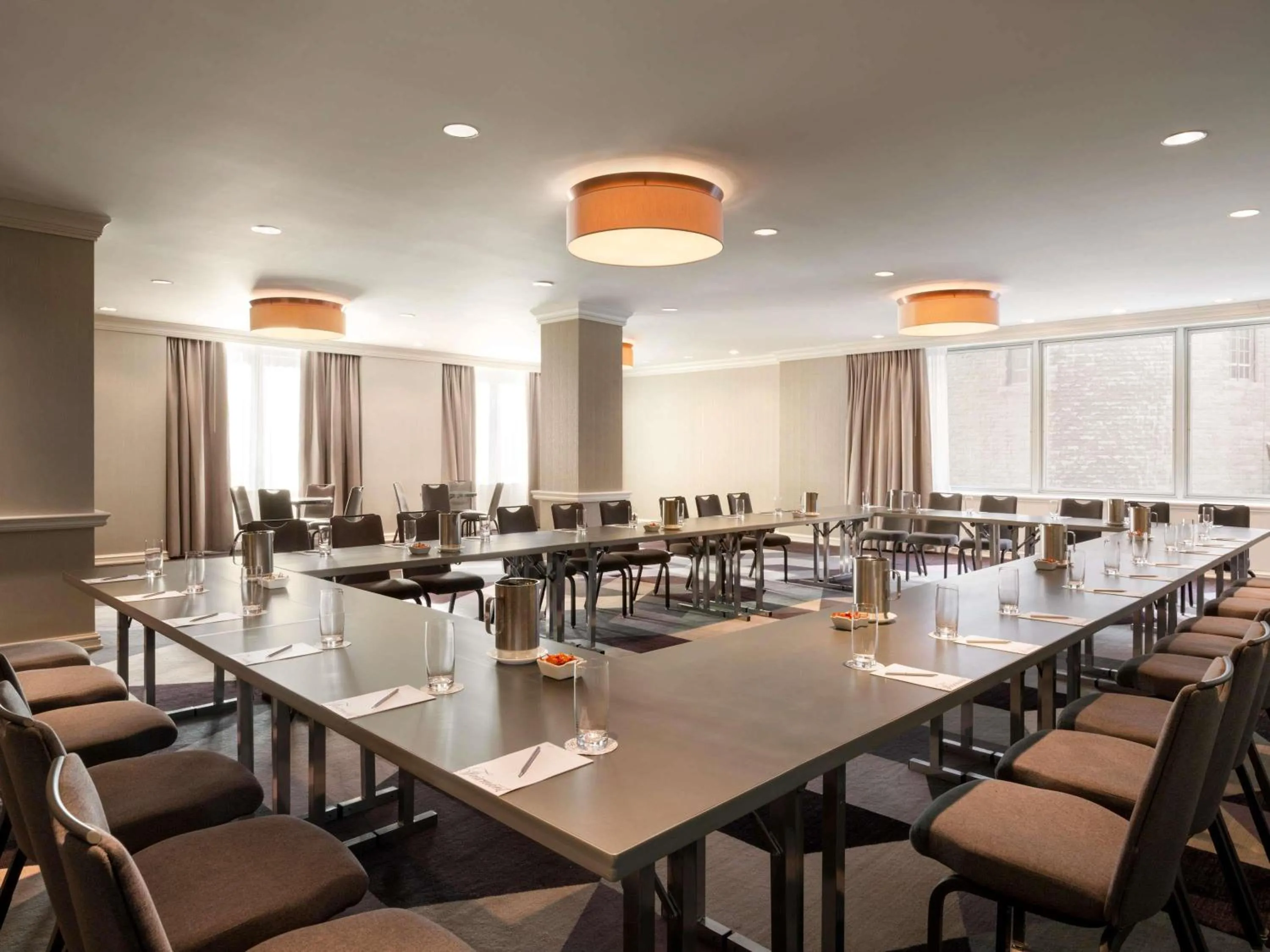 Meeting/conference room in Fairmont The Queen Elizabeth