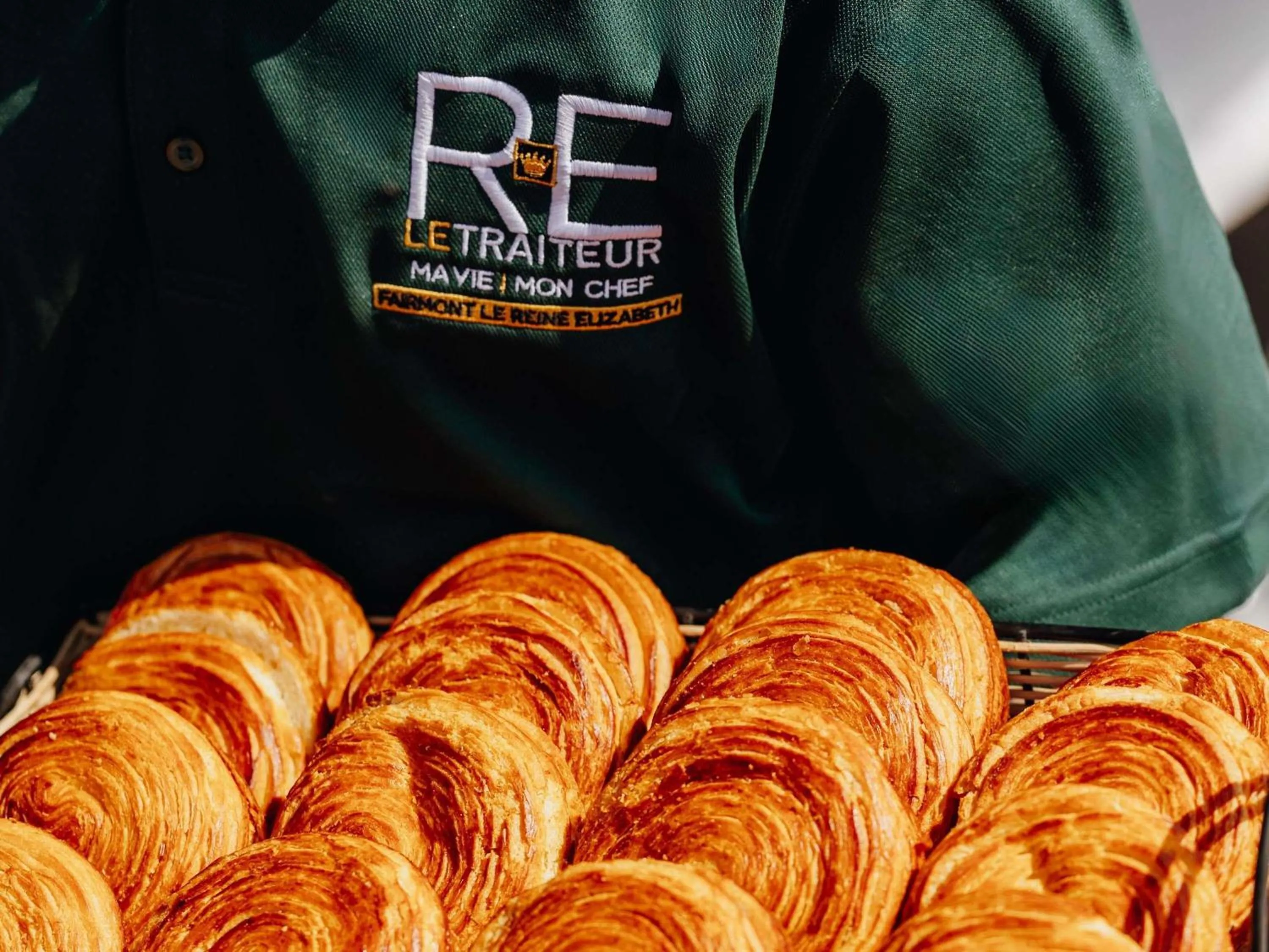 Restaurant/places to eat in Fairmont The Queen Elizabeth