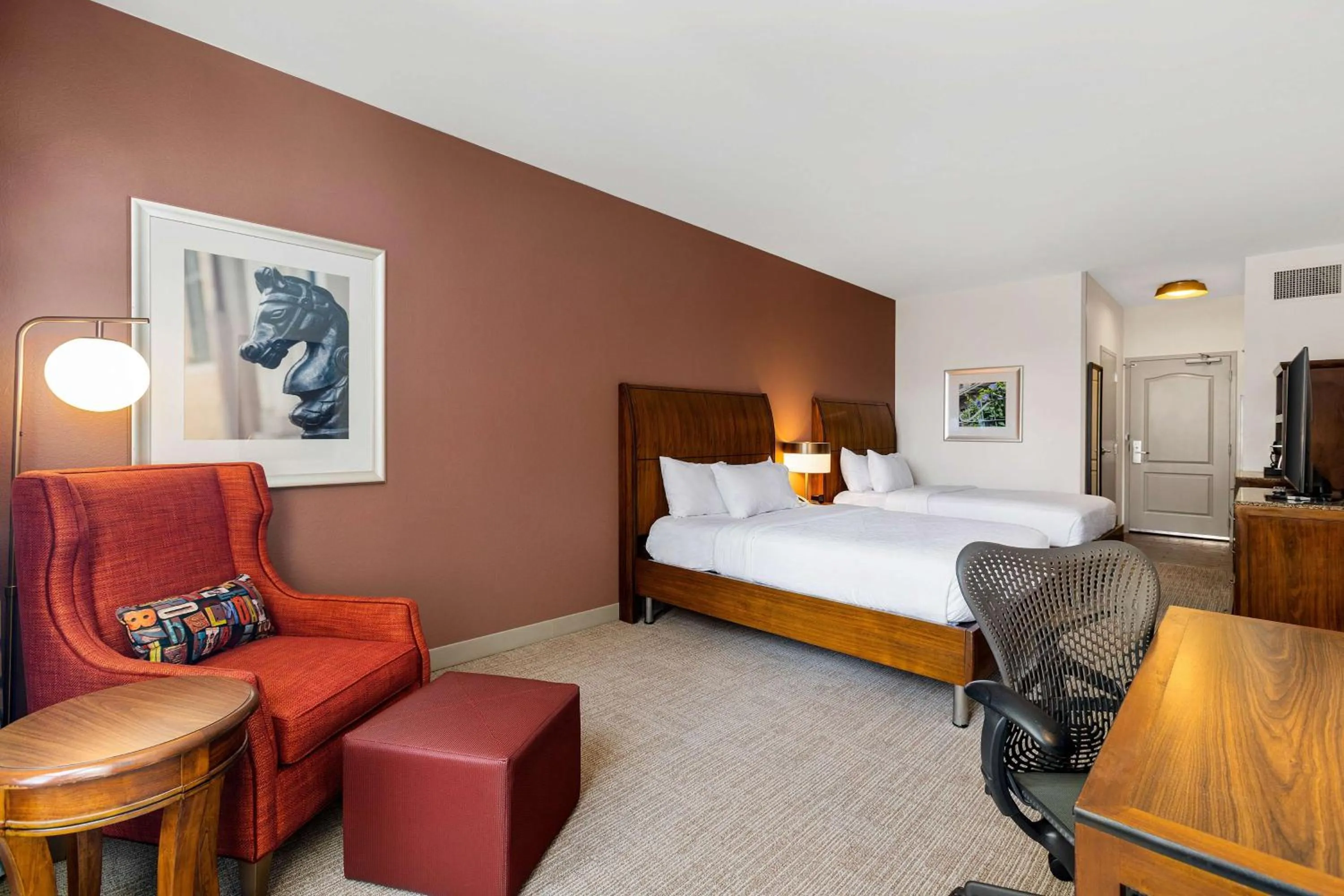 Bedroom, Bed in Hilton Garden Inn New Orleans French Quarter/CBD