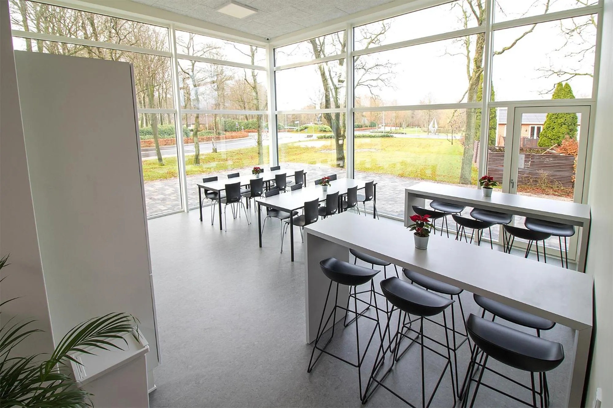 Kitchen or kitchenette in Hostel Brønderslev