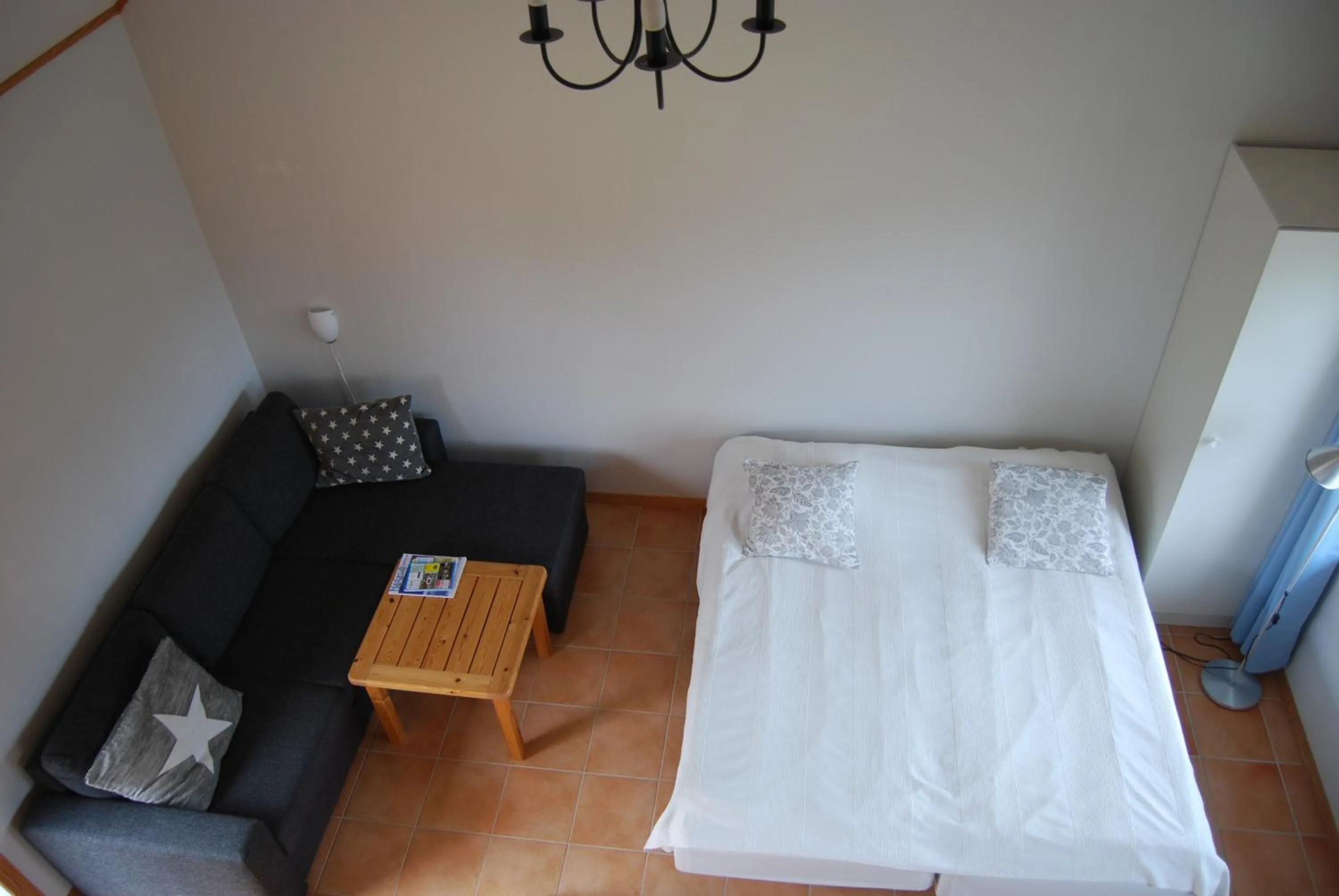 Photo of the whole room in Mellbystrand Vandrarhem