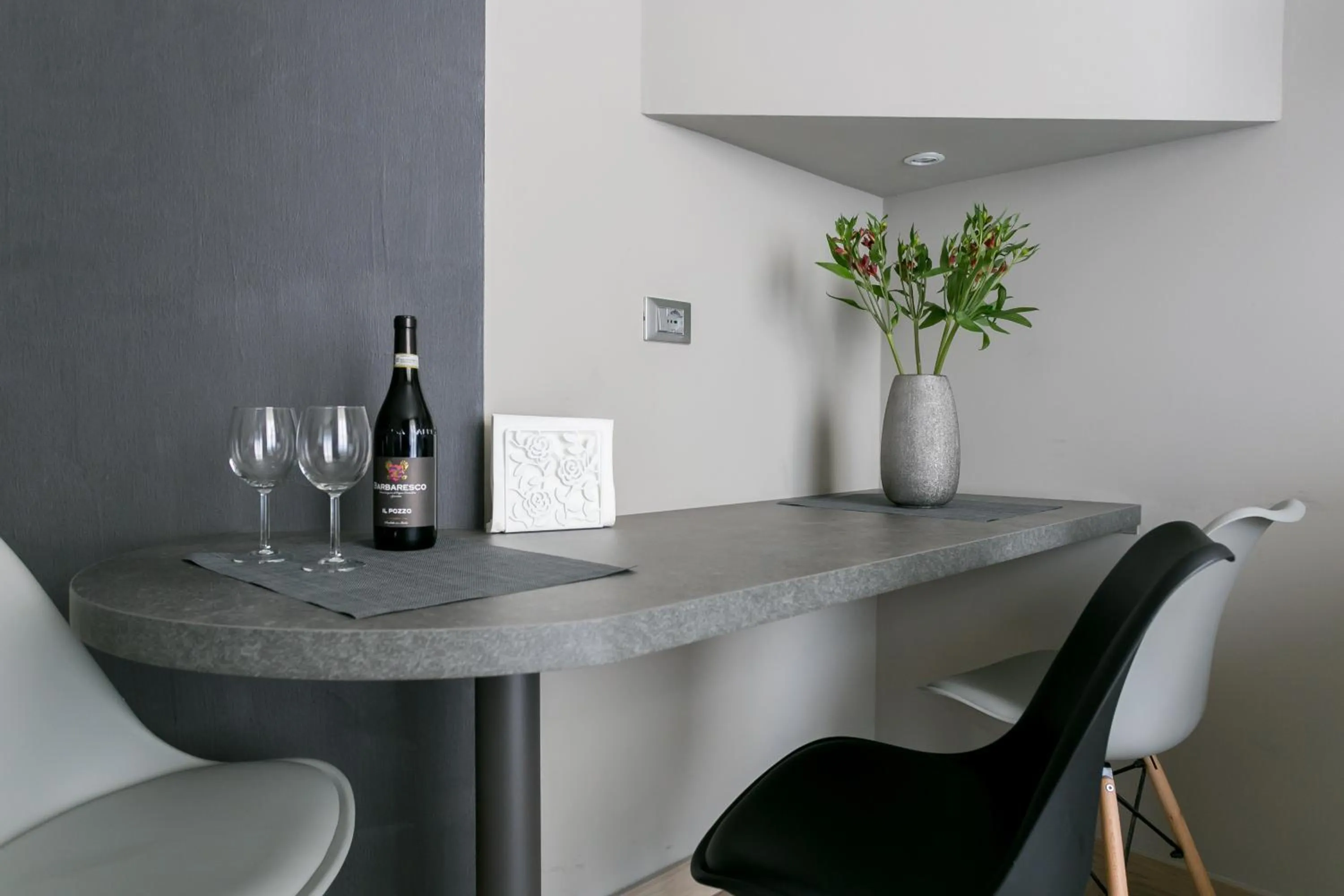 Decorative detail in ApartHotel Durini