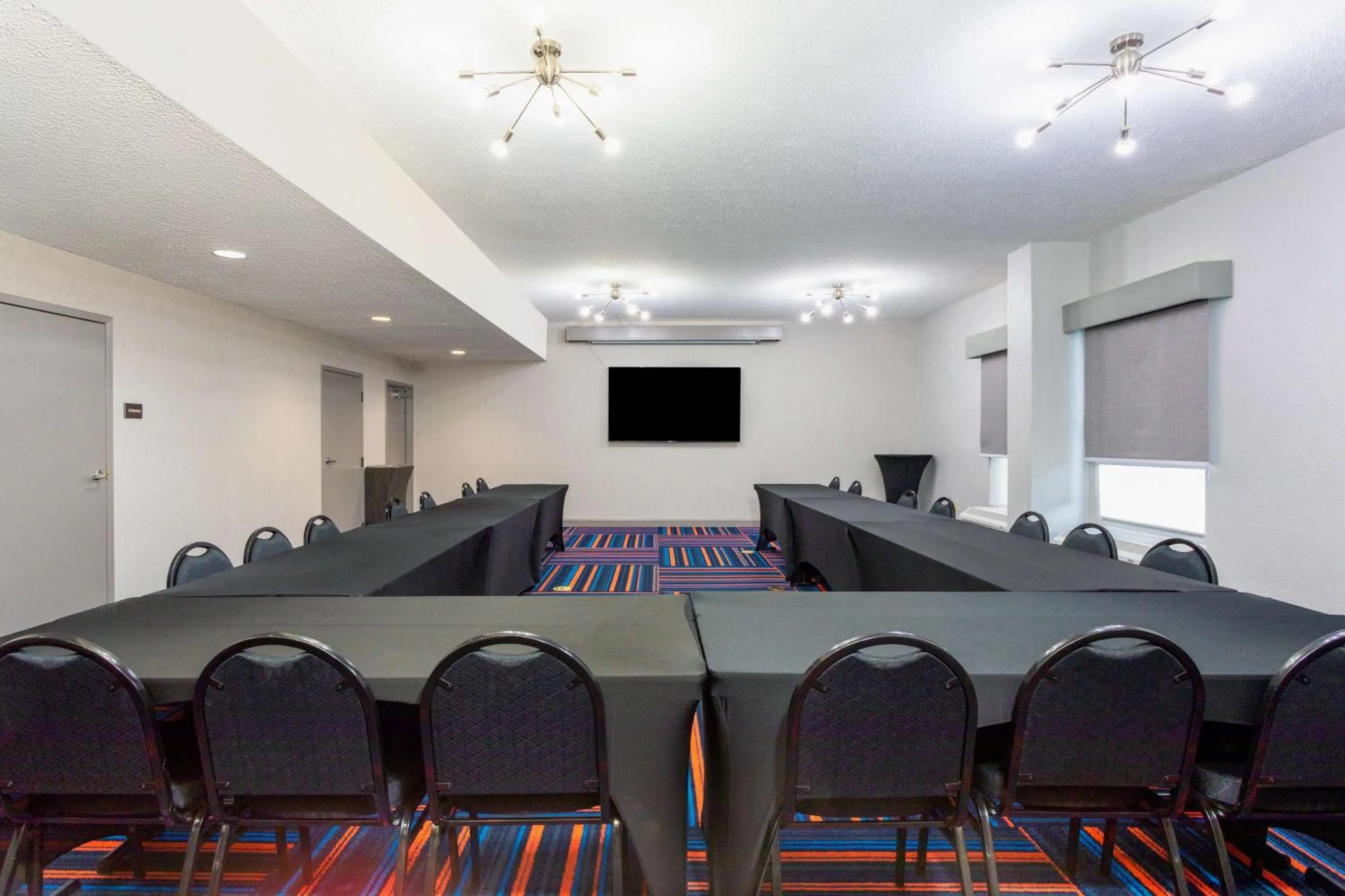 Meeting/conference room in Hampton Inn Orlando-International Airport