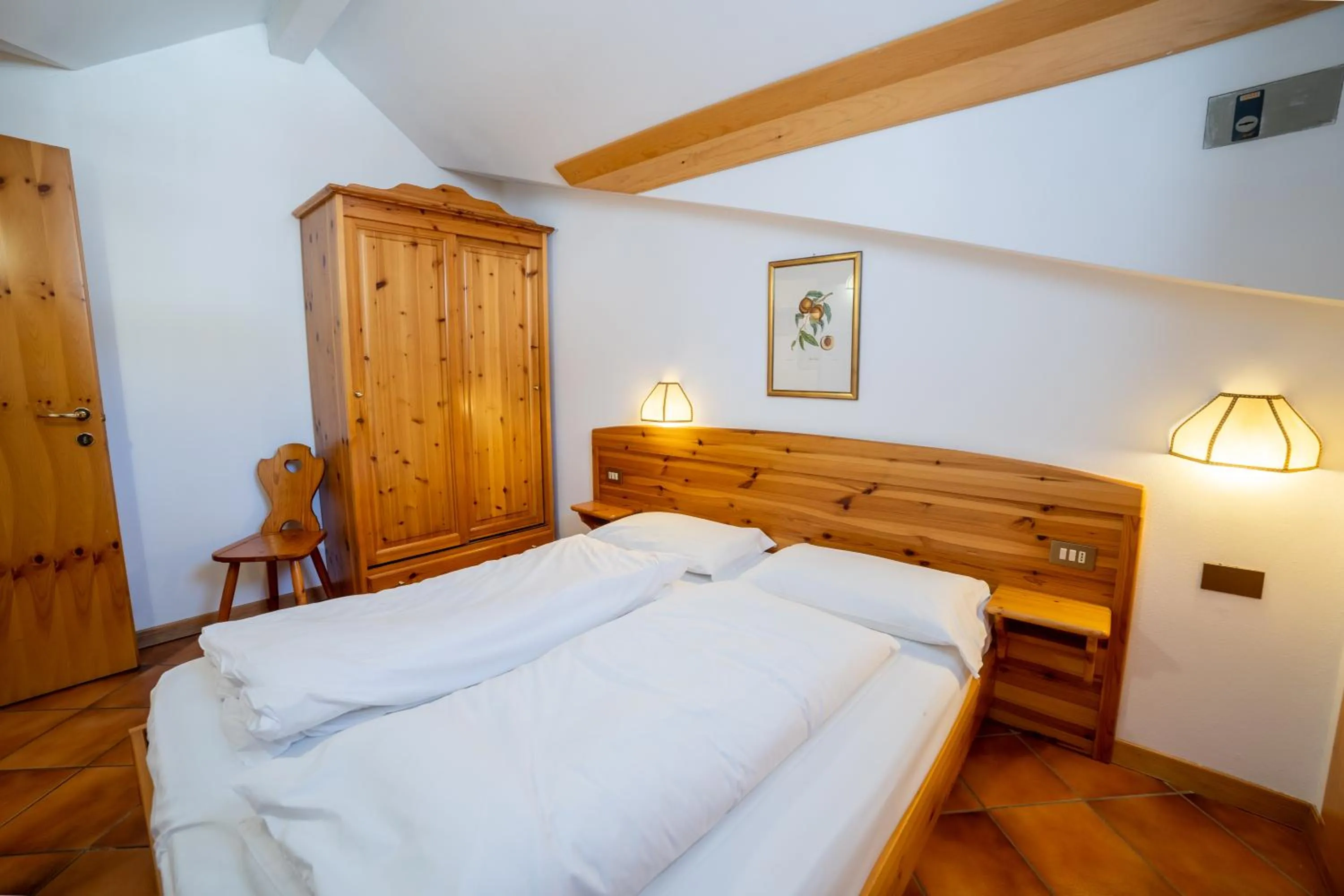Bed in Residence Derby Club